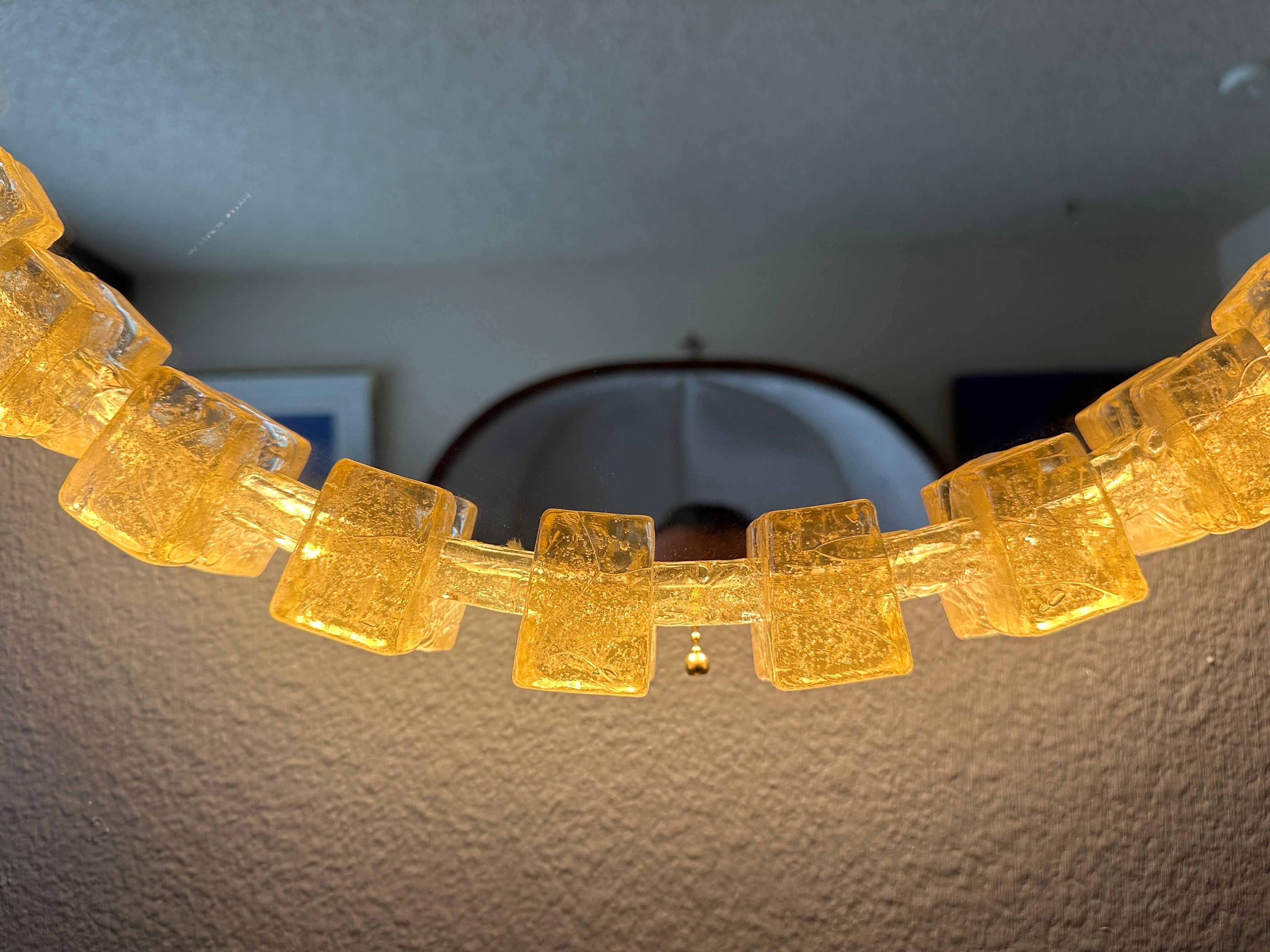 Beleuchteter Acryl-Nachtspiegel (Deutsch) im Angebot