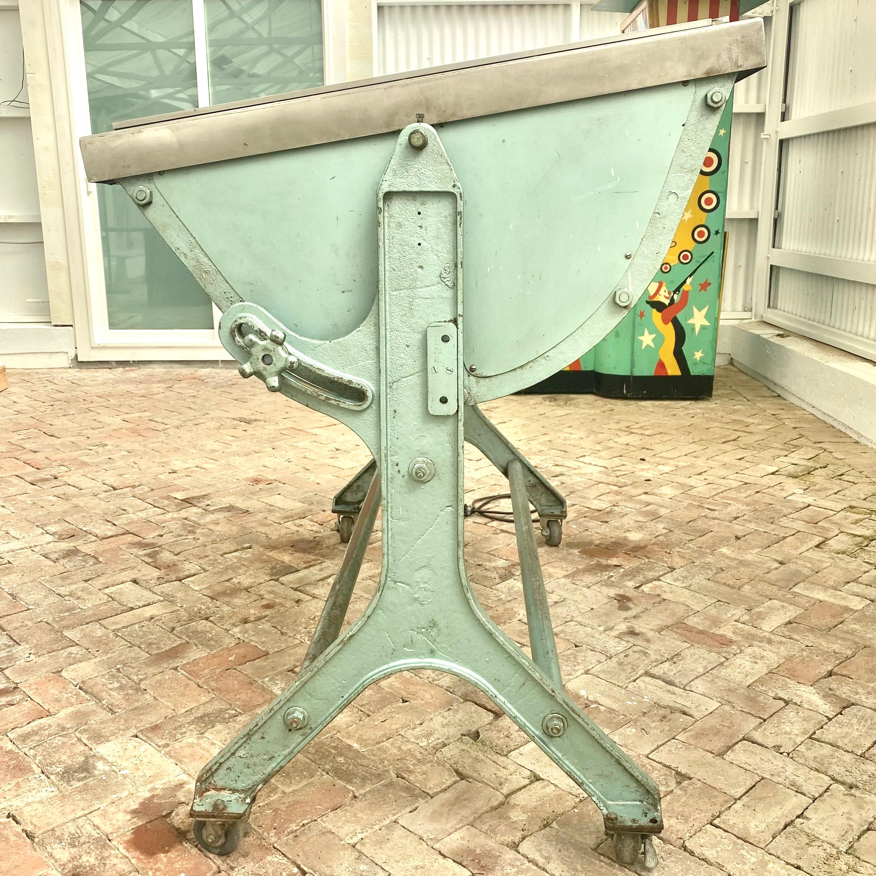 Illuminated Adjustable Drafting Table, 1950s USA In Good Condition For Sale In Los Angeles, CA