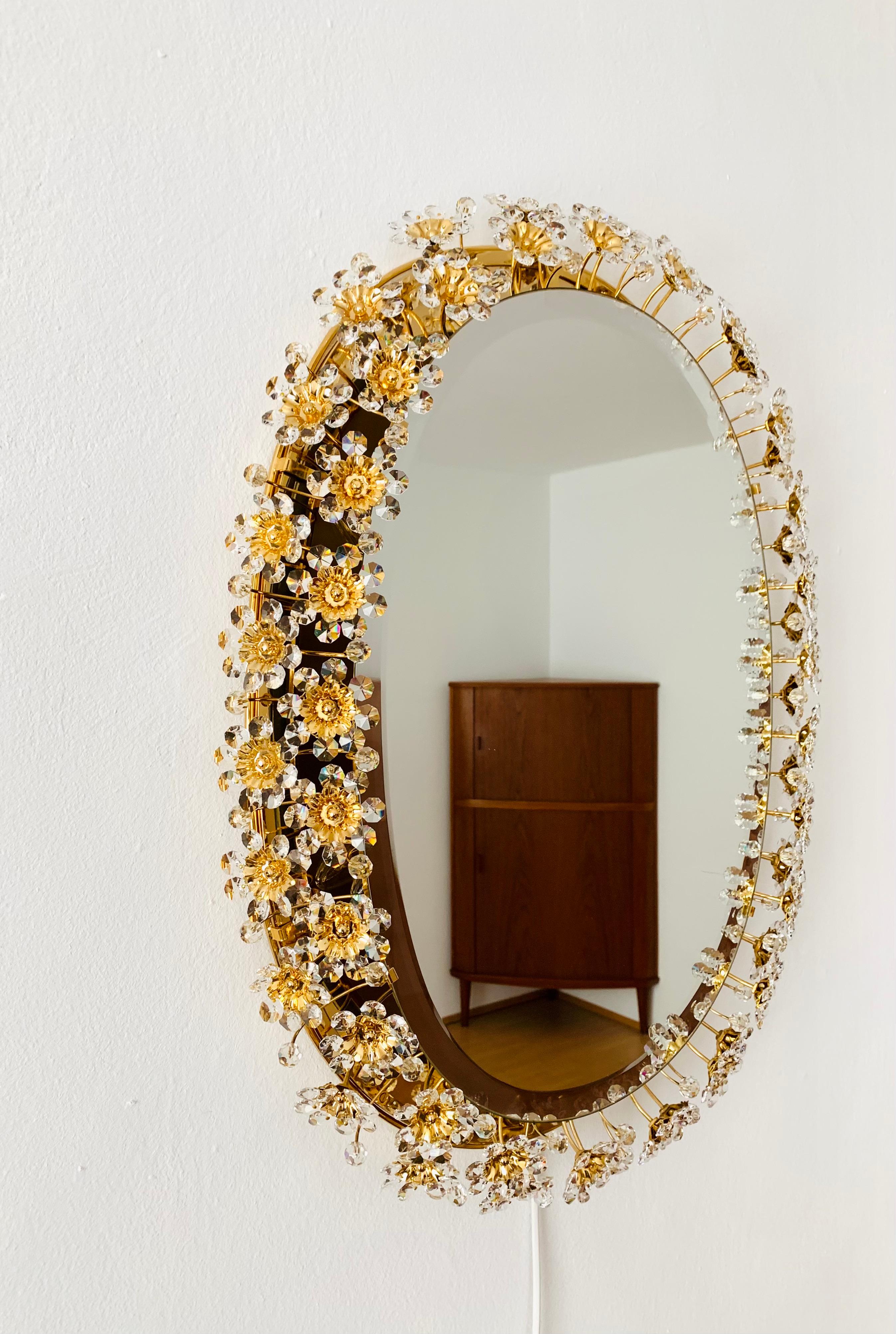 Illuminated Floral Mirror by Palwa In Good Condition For Sale In München, DE
