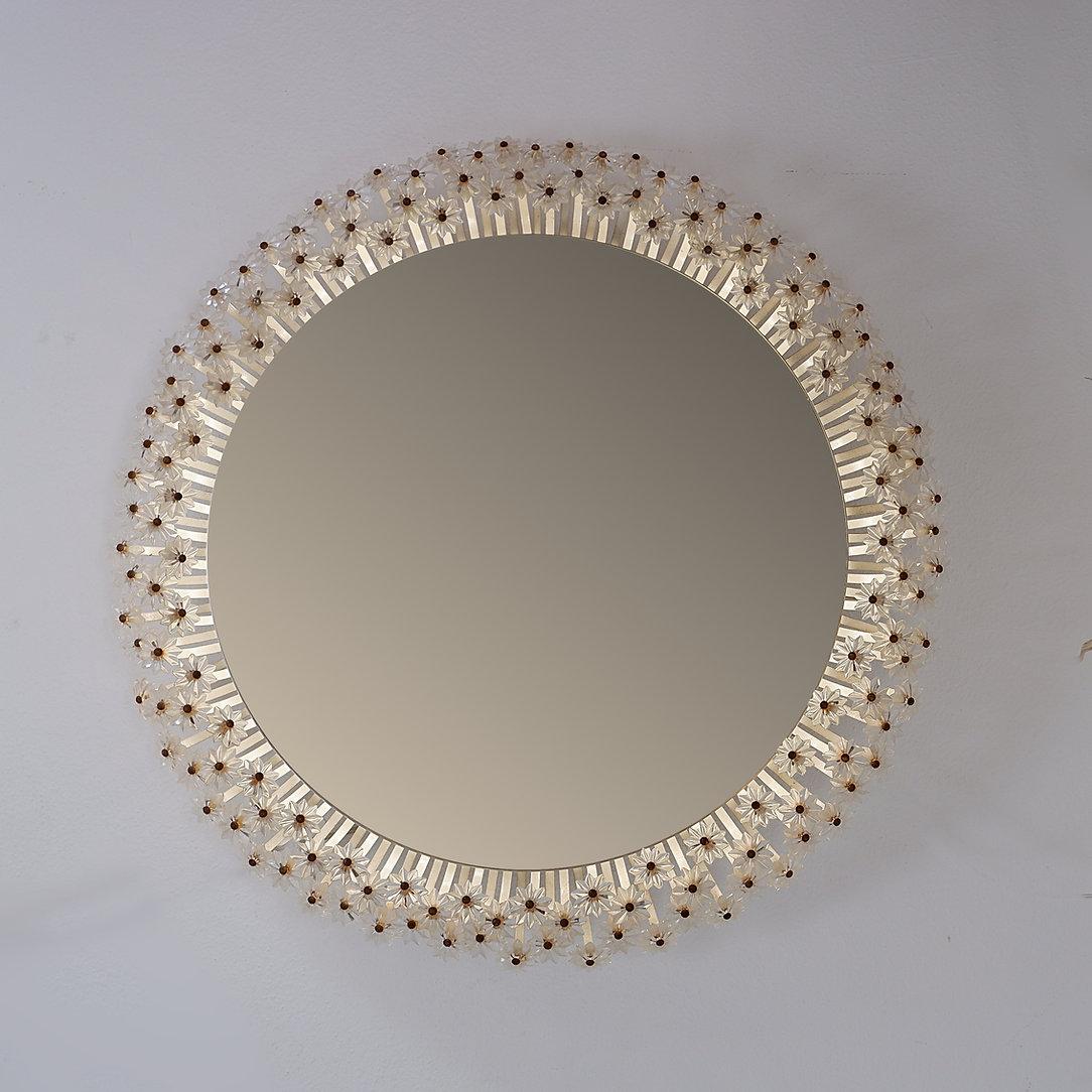 Miroir illuminé en forme de fleur (Ø 42cm) par Emil Stejnar pour Rupert Nikoll  1960s en vente 3