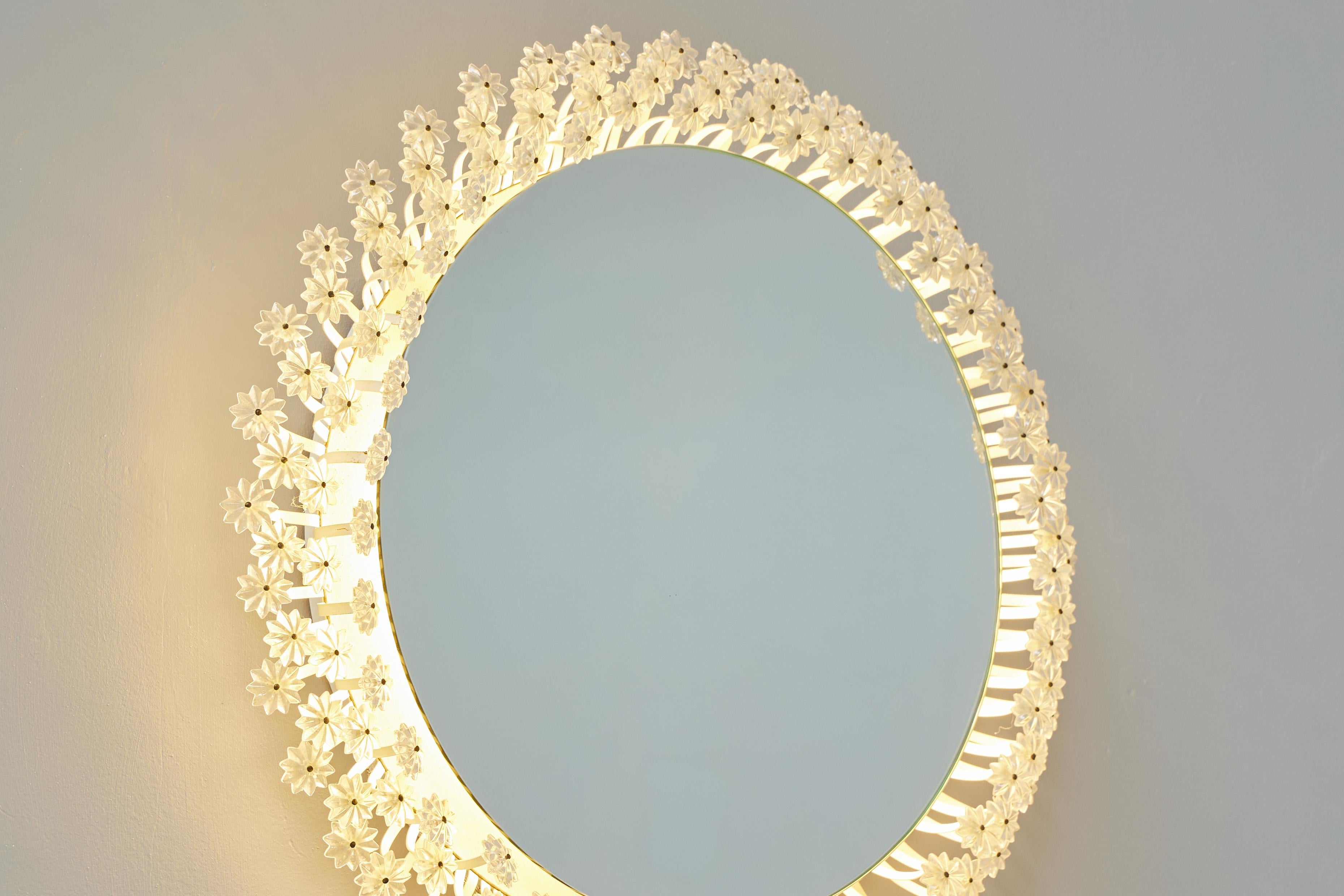 Illuminated Glass Mirror by Emil Stejnar for Rupert Nikoll, Austria, 1950s For Sale 3