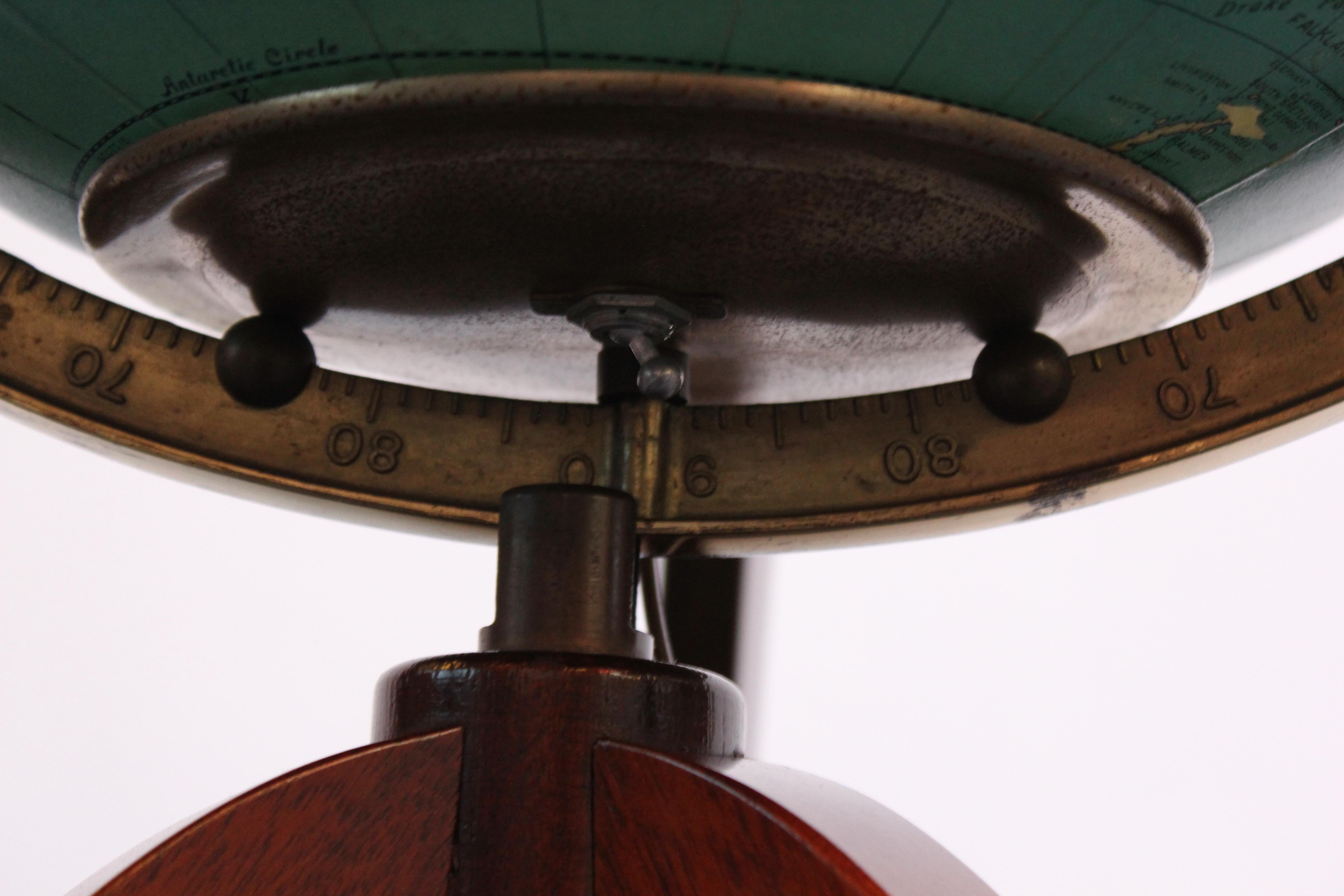 Illuminated Glass World Globe on Mahogany Stand by Edward Wormley for Dunbar For Sale 10