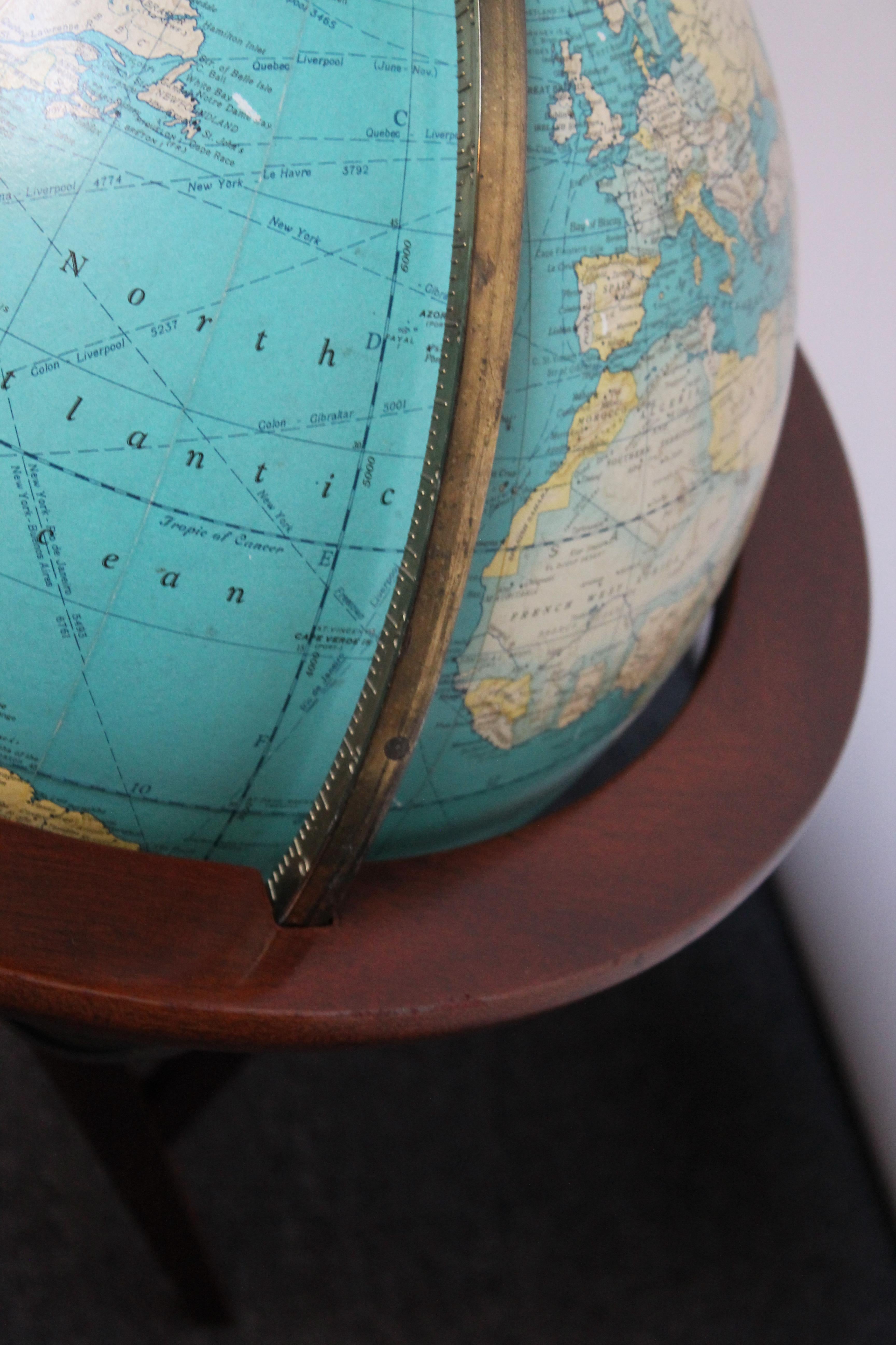 American Illuminated Glass World Globe on Mahogany Stand by Edward Wormley for Dunbar For Sale