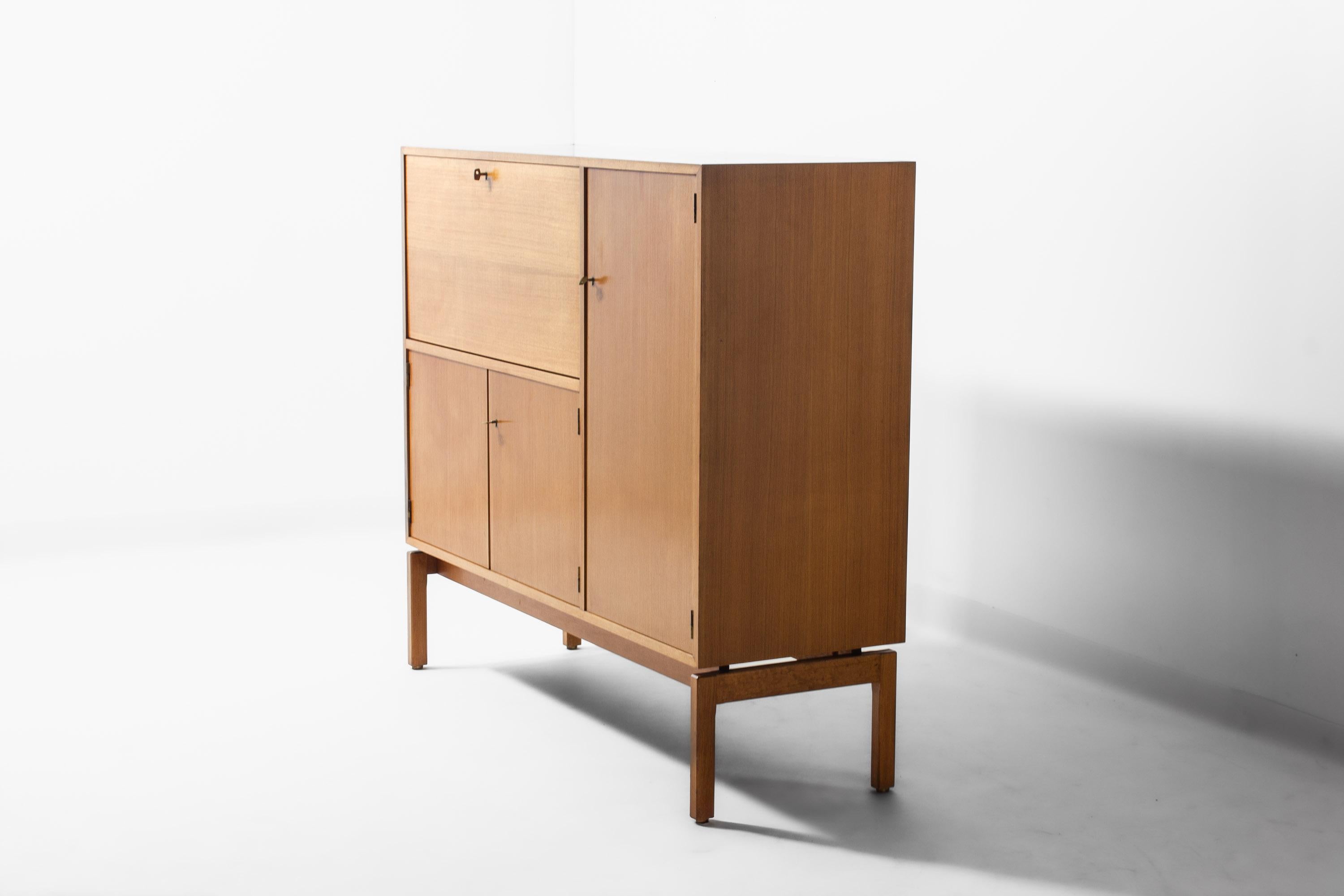 Mobile bar illuminato di metà secolo di Jos De Mey, Belgio 1960 in vendita 4