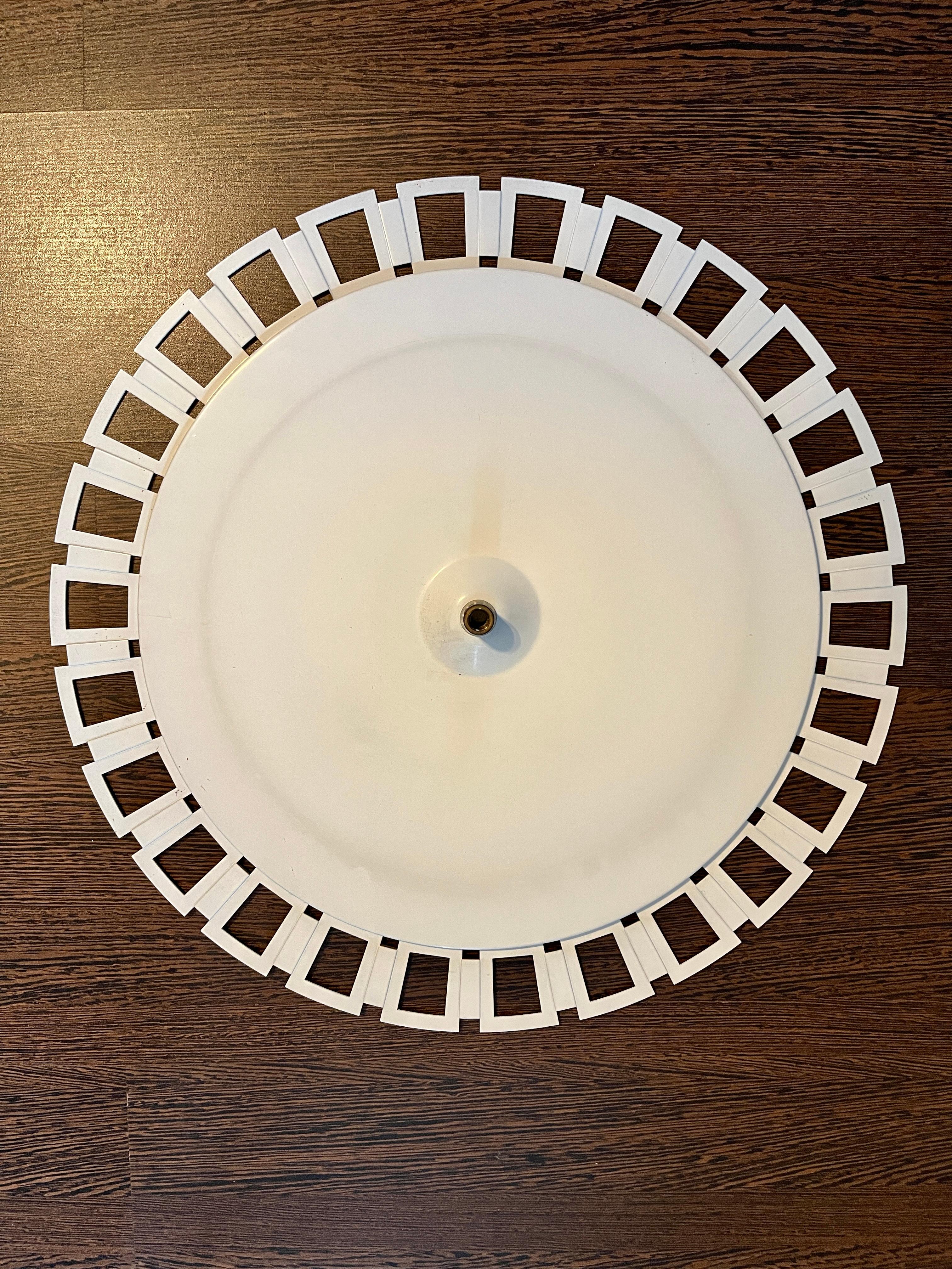 Illuminated mirror by Ernest Igl for Hillebrand For Sale 3