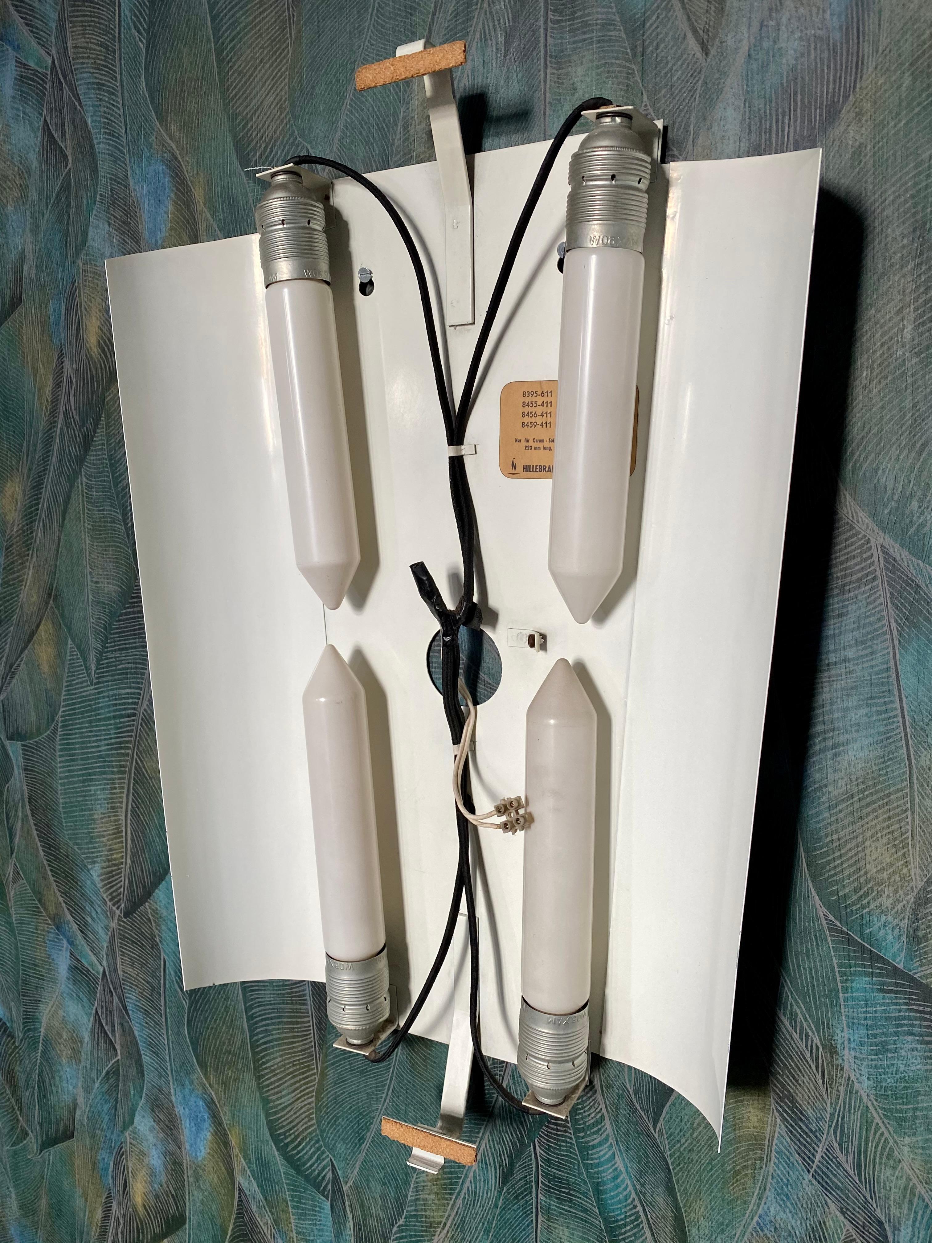 Illuminated mirror by Ernest Igl for Hillebrand For Sale 4