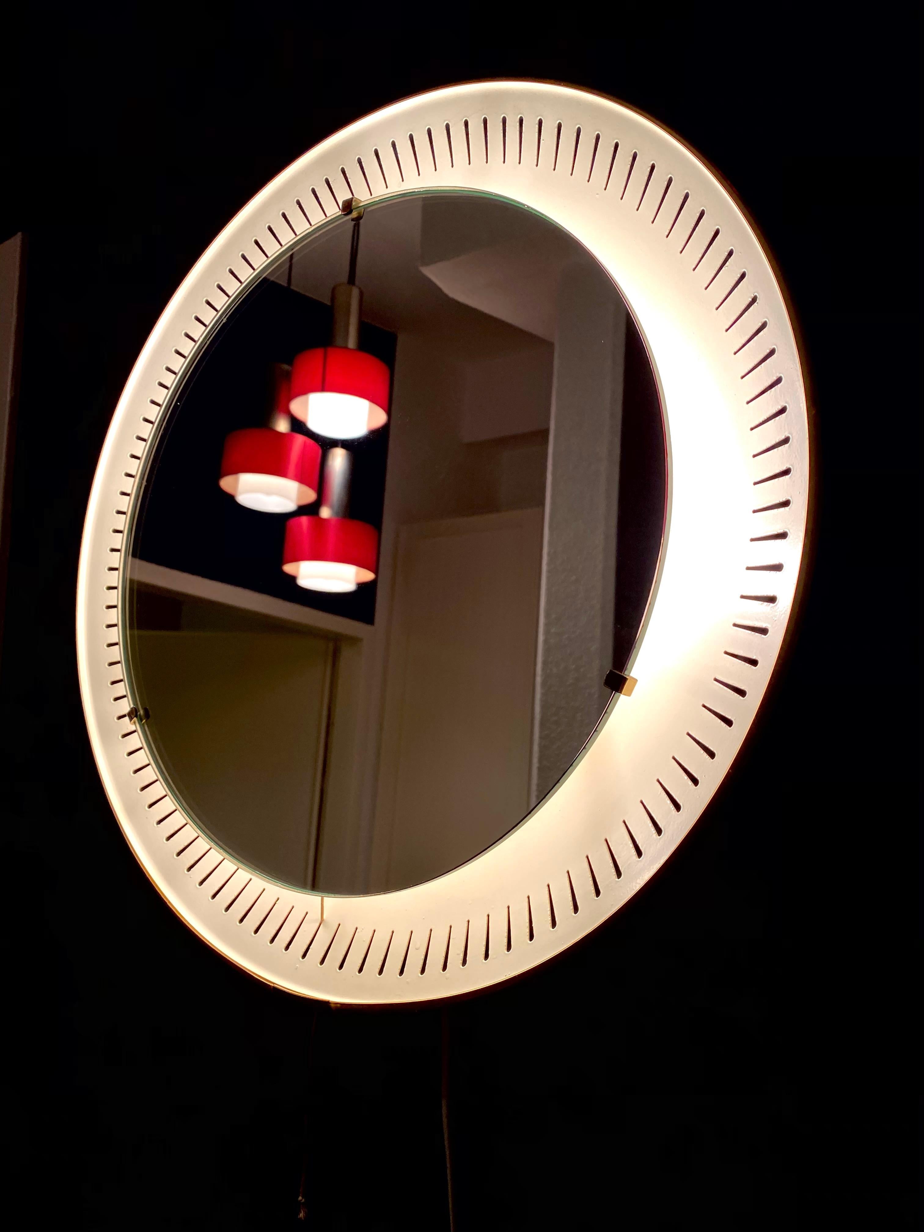 Allemand Miroir éclairé Ernest Igl pour Hillebrand en vente