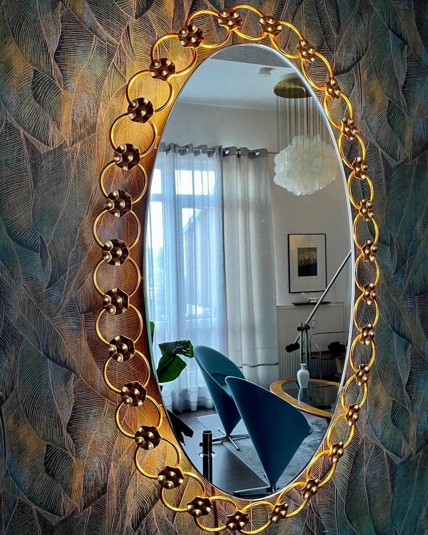 Late 20th Century Illuminated mirror by Flabeg For Sale