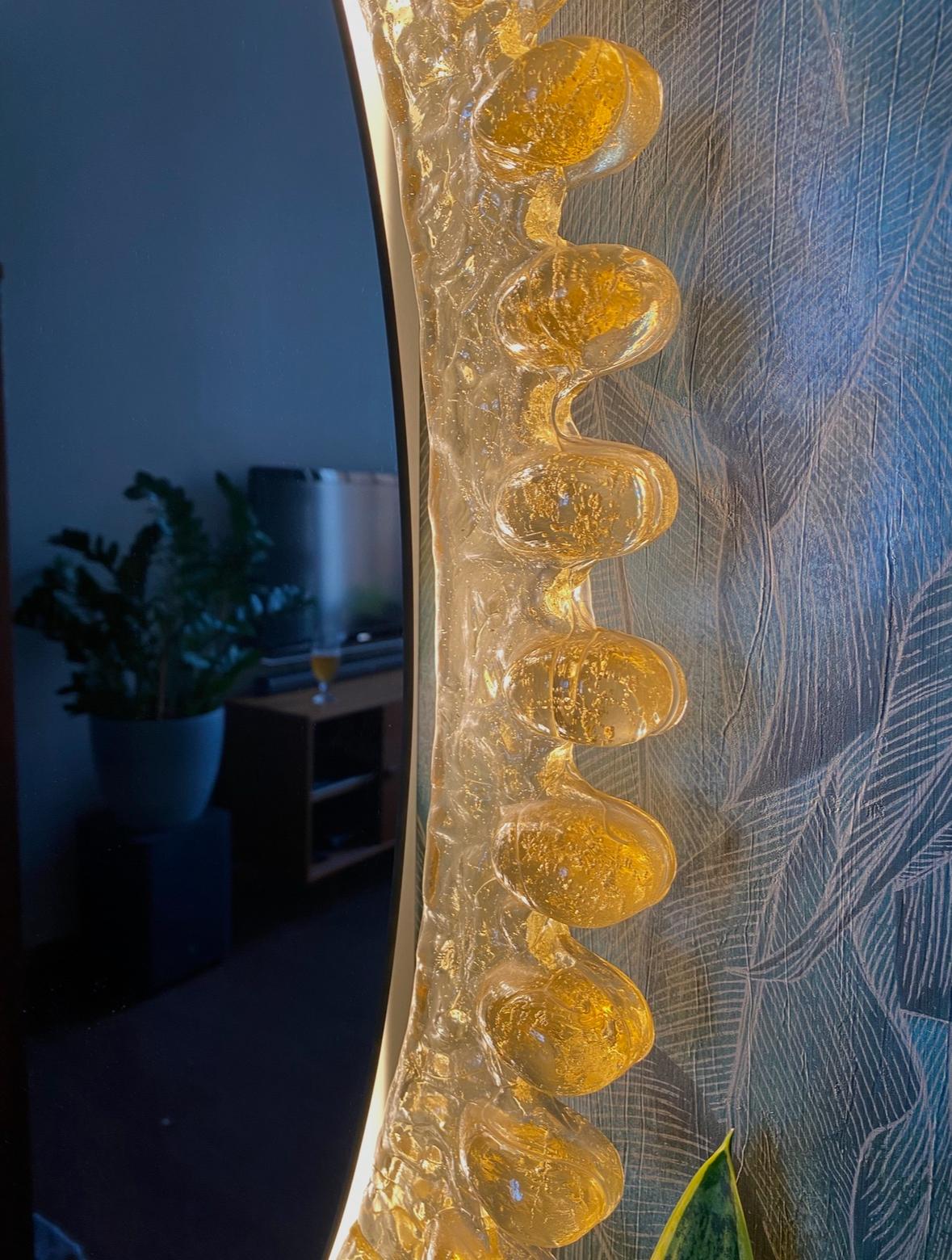 Illuminated mirror by Hillebrand For Sale 3