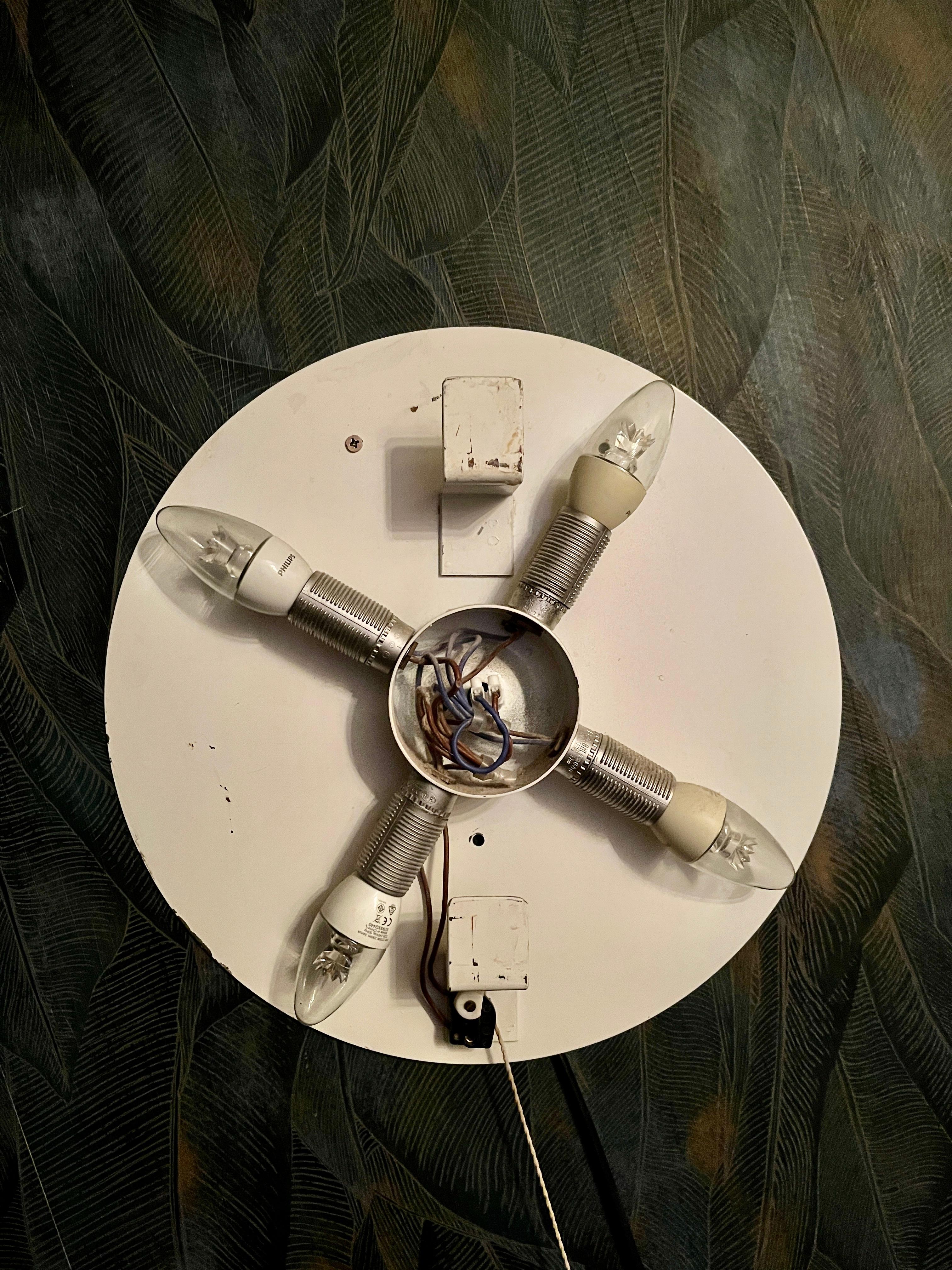 Miroir éclairé de Hillebrand en vente 7