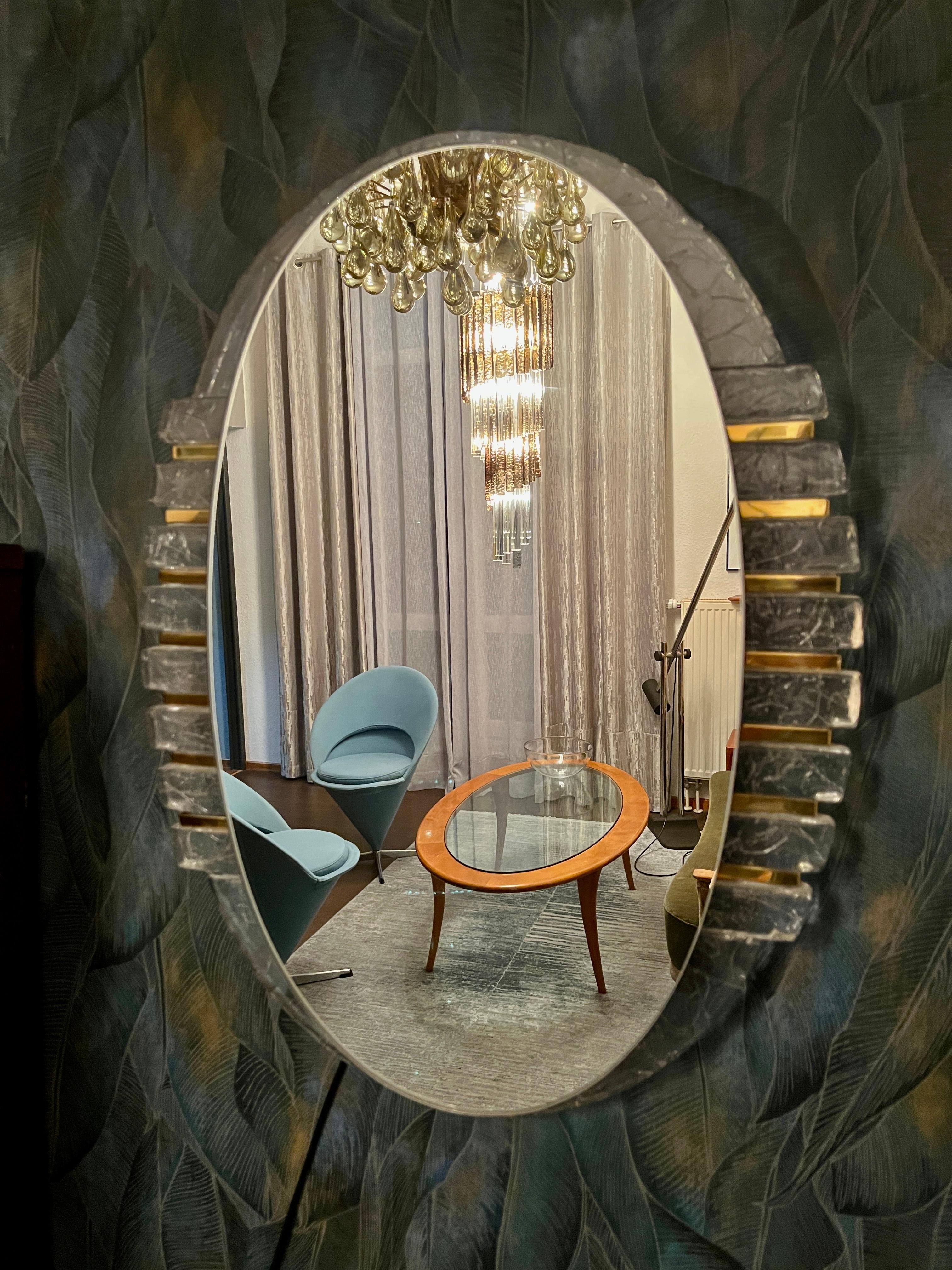 Mid-Century Modern Illuminated mirror by Hillebrand For Sale