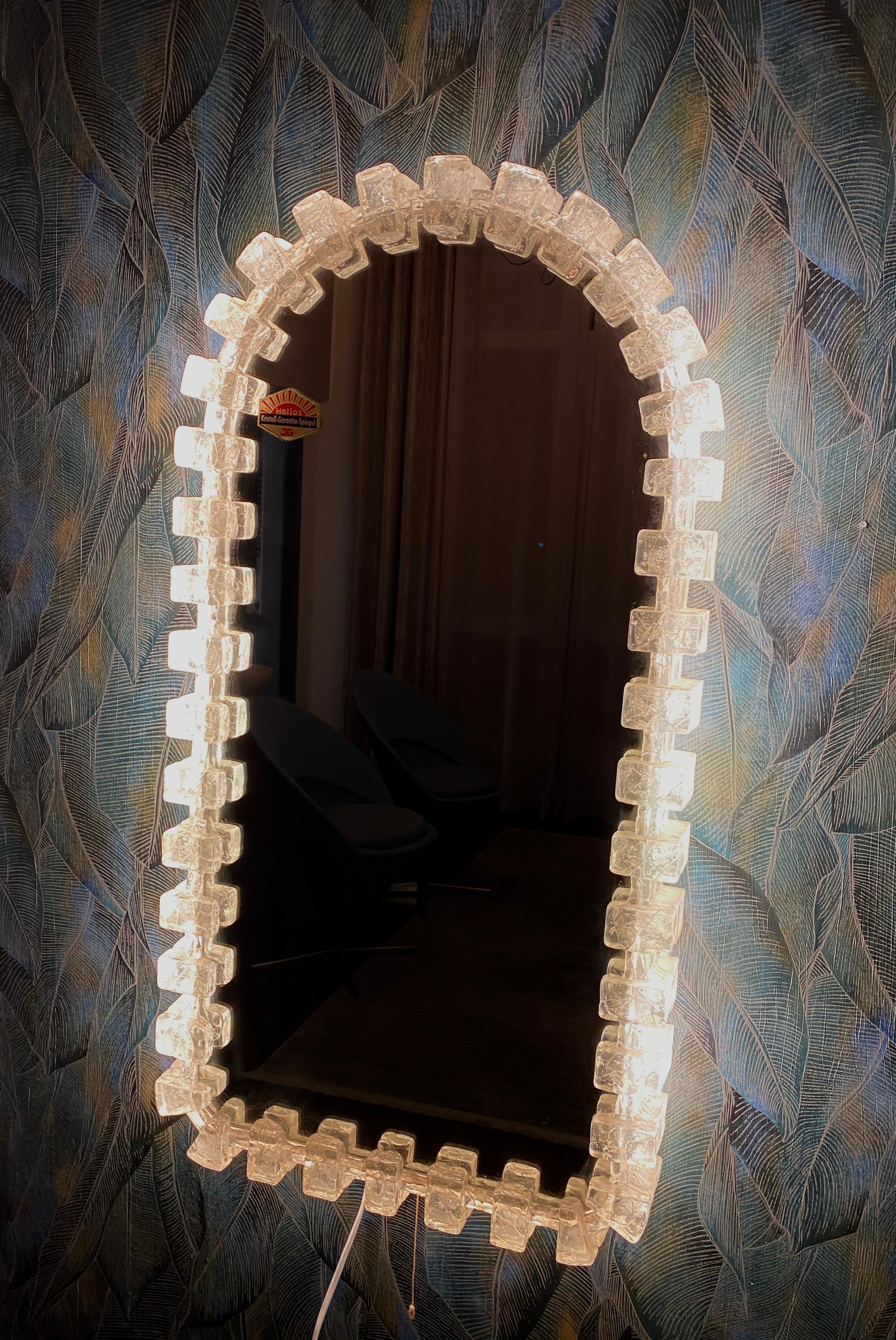 Late 20th Century Illuminated mirror by Hillebrand For Sale