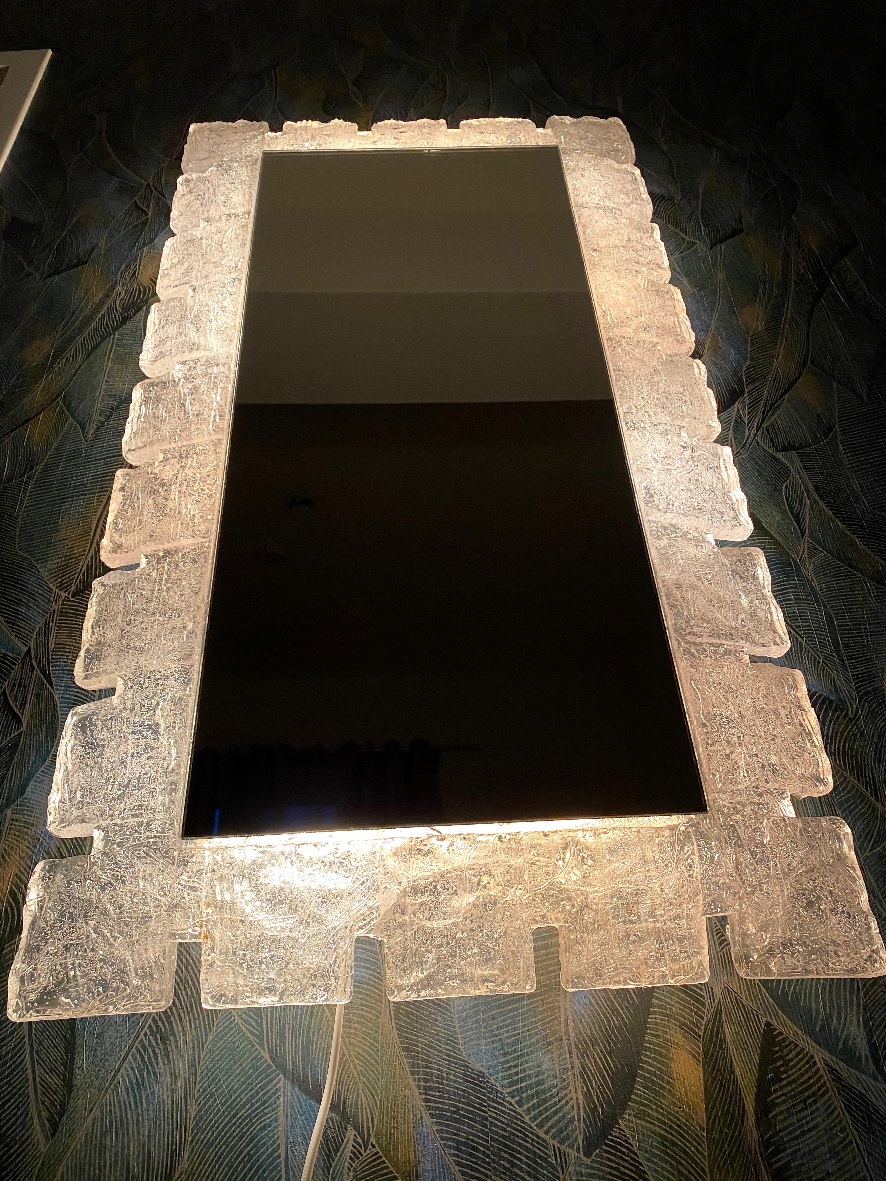 Late 20th Century Illuminated mirror by Hillebrand For Sale