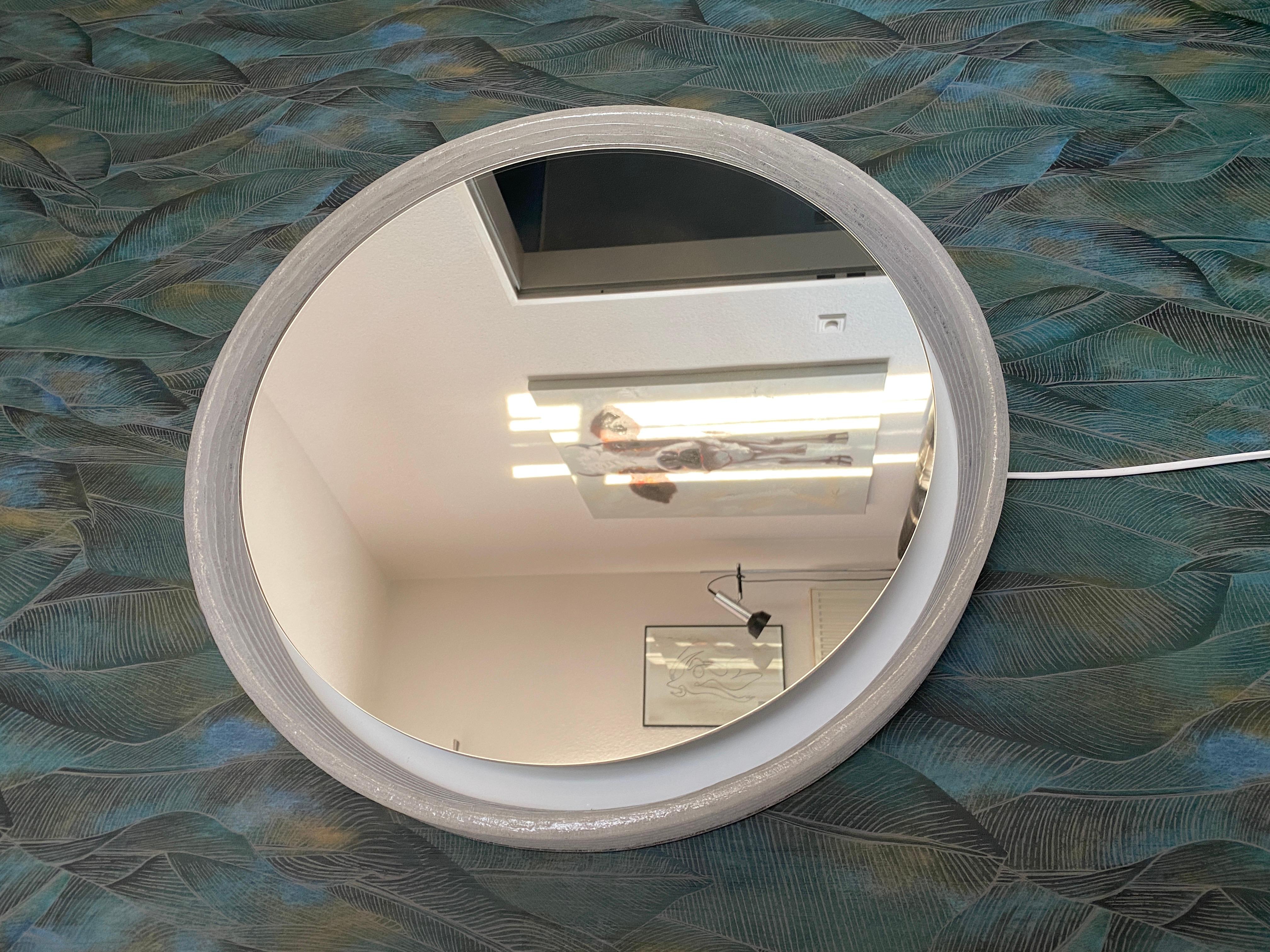 Specchio illuminato di Hillebrand in vendita 2
