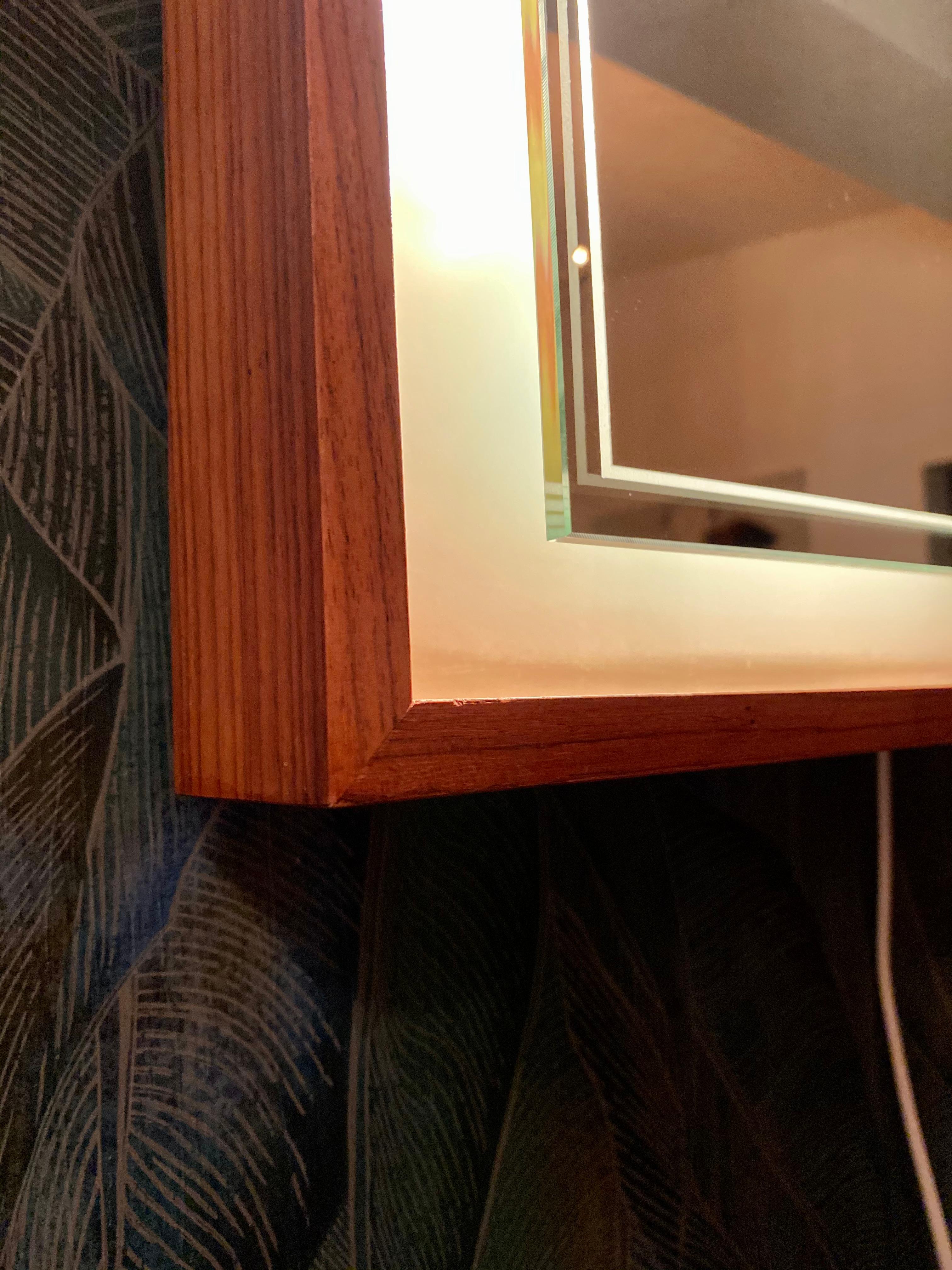 Miroir éclairé Hillebrand modèle Gothenburg en vente 1