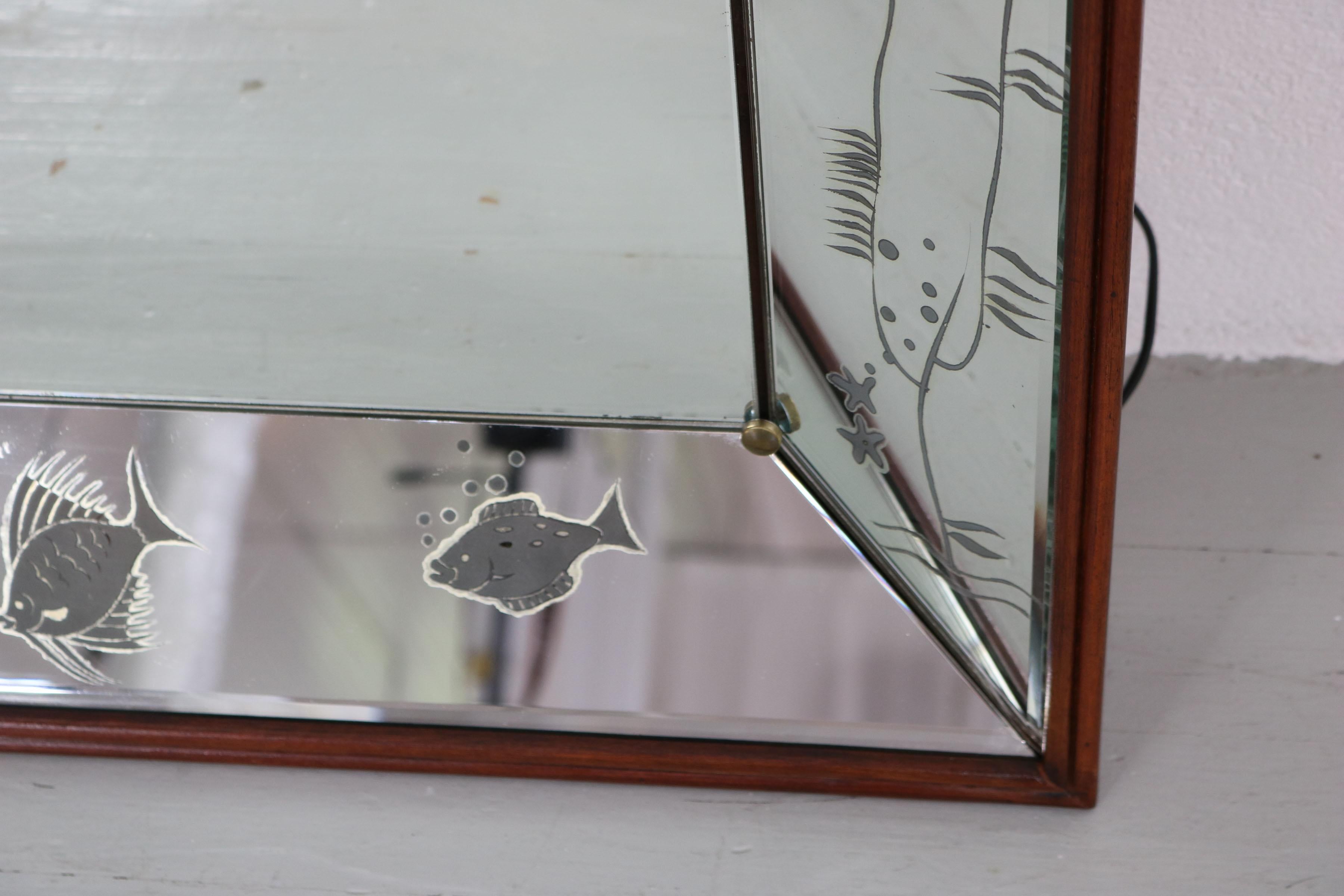 Milieu du XXe siècle Miroir rétro-éclairé Osvaldo Borsani avec motif marin, Italie, années 1950 en vente