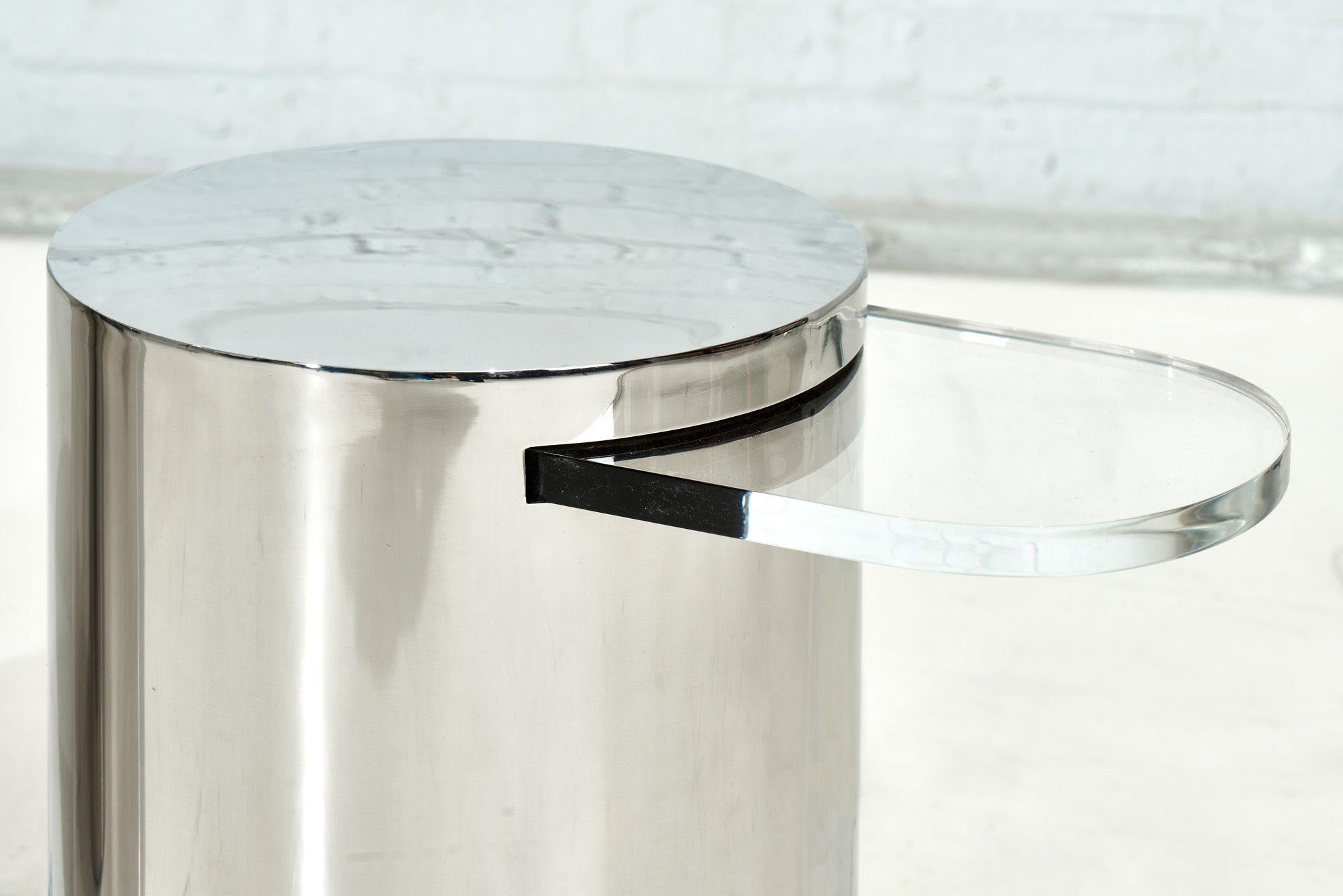 Illuminated Pair Brueton Chrome Drum Cantilevered Side/End Tables, 1970 In Good Condition In Chicago, IL