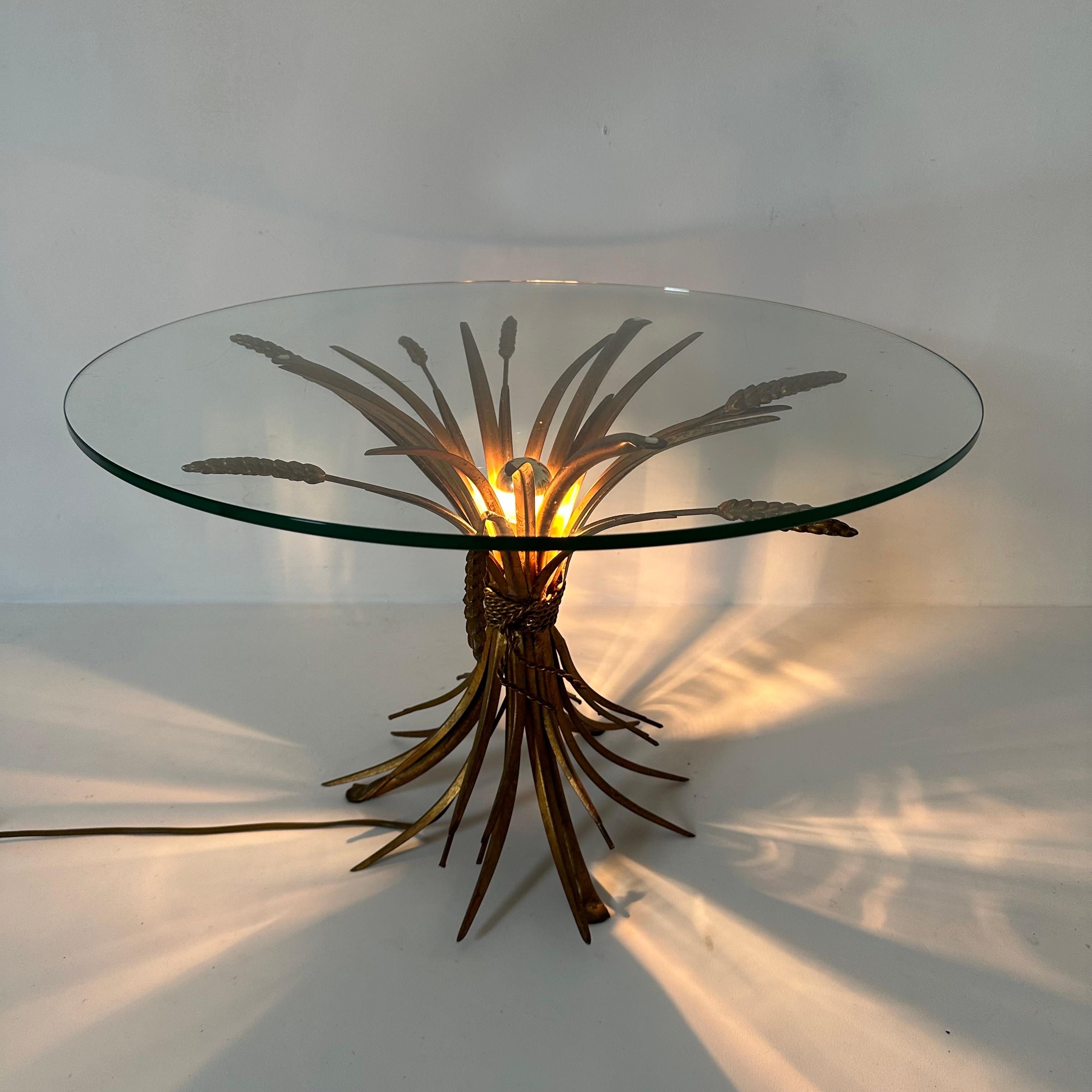 Mid-Century Modern Illuminated wheat sheaf side table , 1970s For Sale