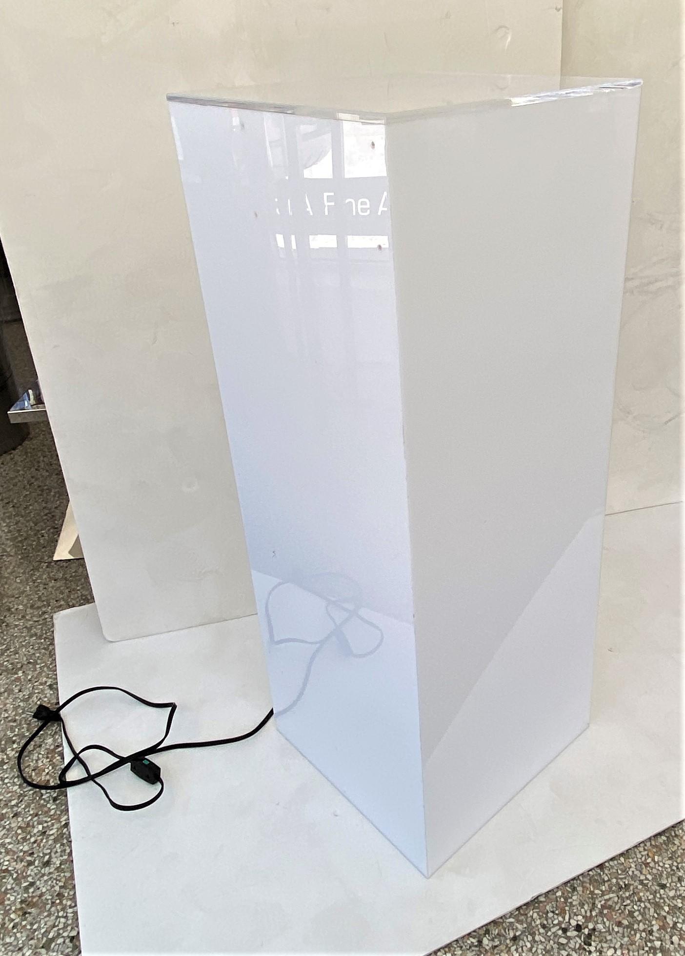 Illuminated White Lucite Pedestal For Sale 3