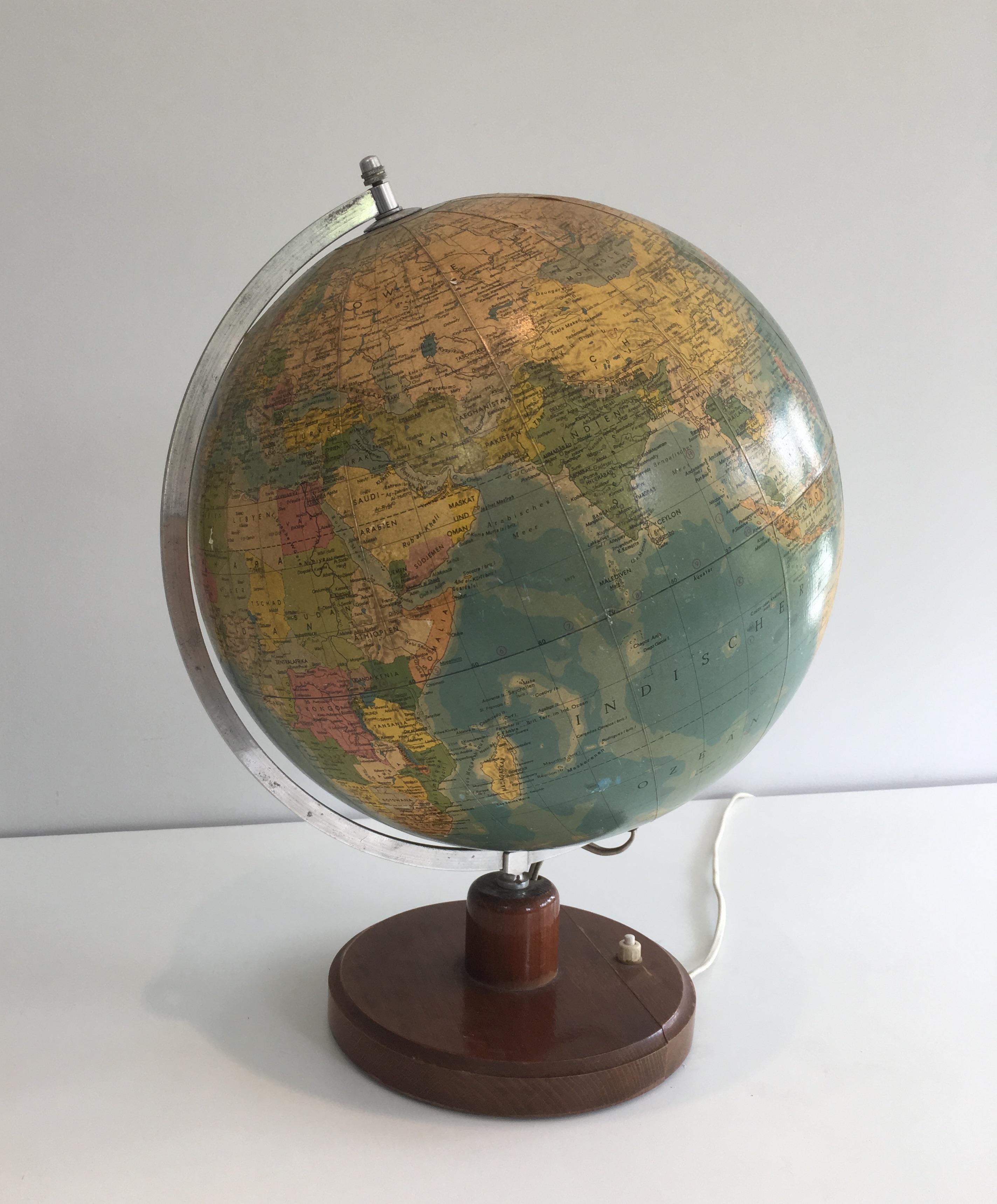 Illuminating Globe Made of Paper on Plastic, Metal and Wood, German, circa 1950 12