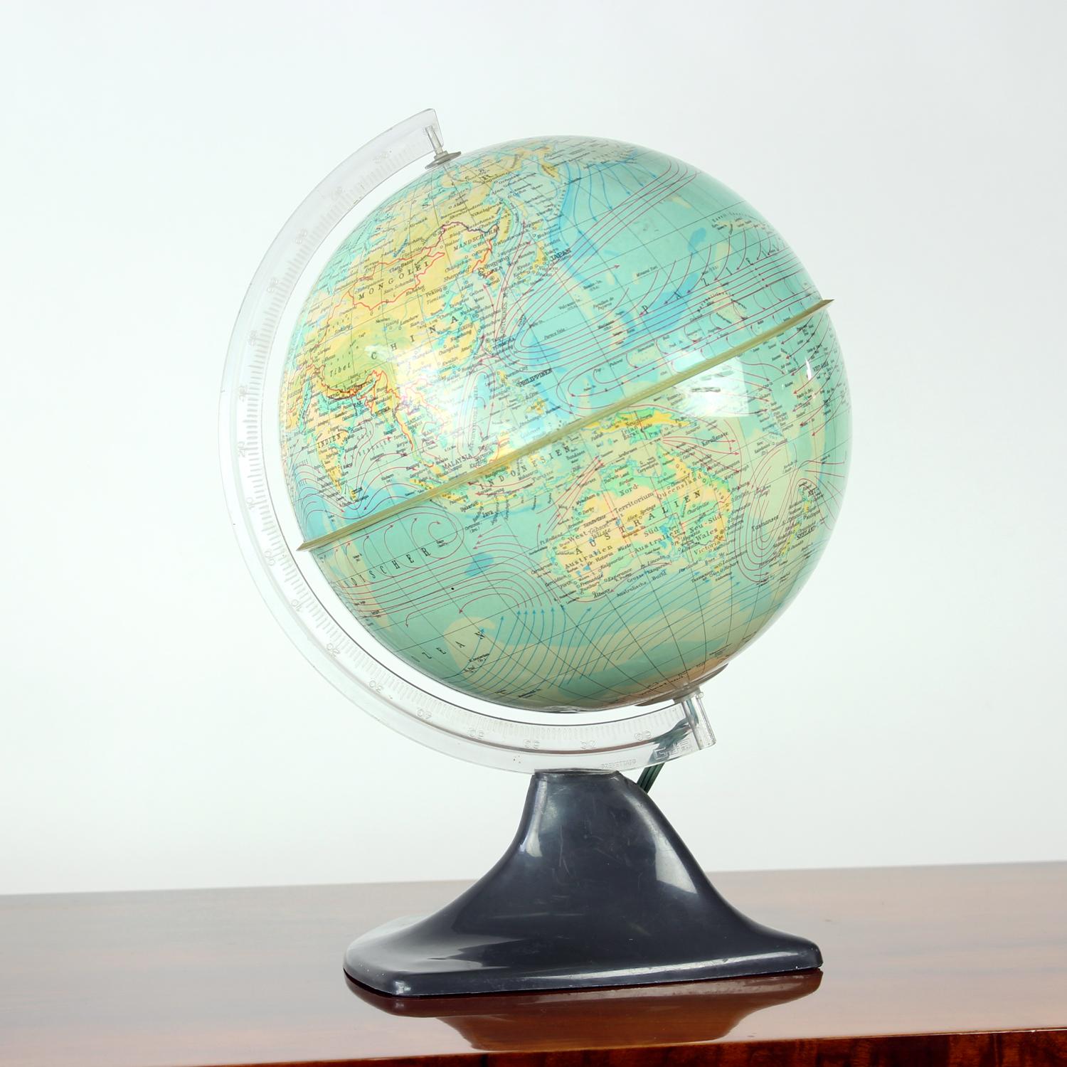 Mid-Century moderno Globo illuminante in plastica vintage, Cecoslovacchia 1960 in vendita