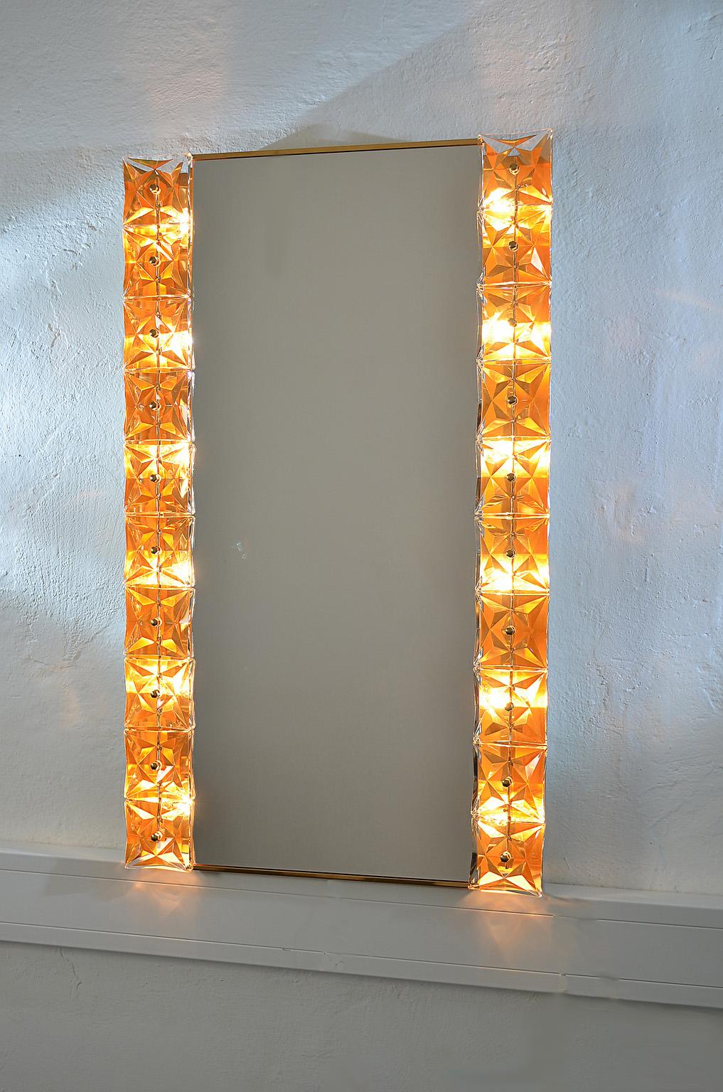 Mid-Century Modern Illuminating Wall Mirror in Crystal Glass and Gilt Brass from Kinkeldey, 1970s For Sale