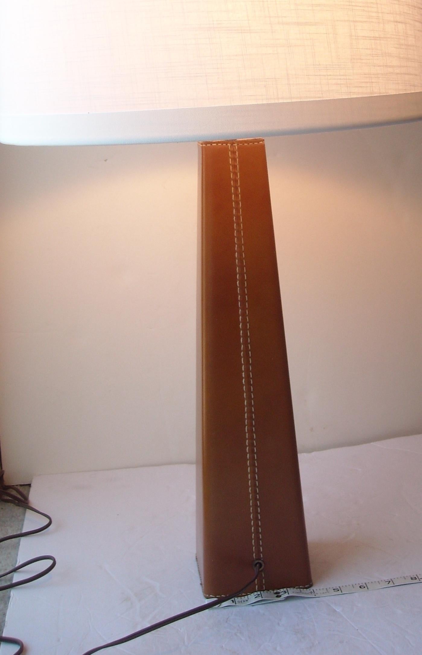 Illums Bolighus Leather Table Lamp Designed by Lisa Johansson Pape, Denmark In Excellent Condition In Los Angeles, CA