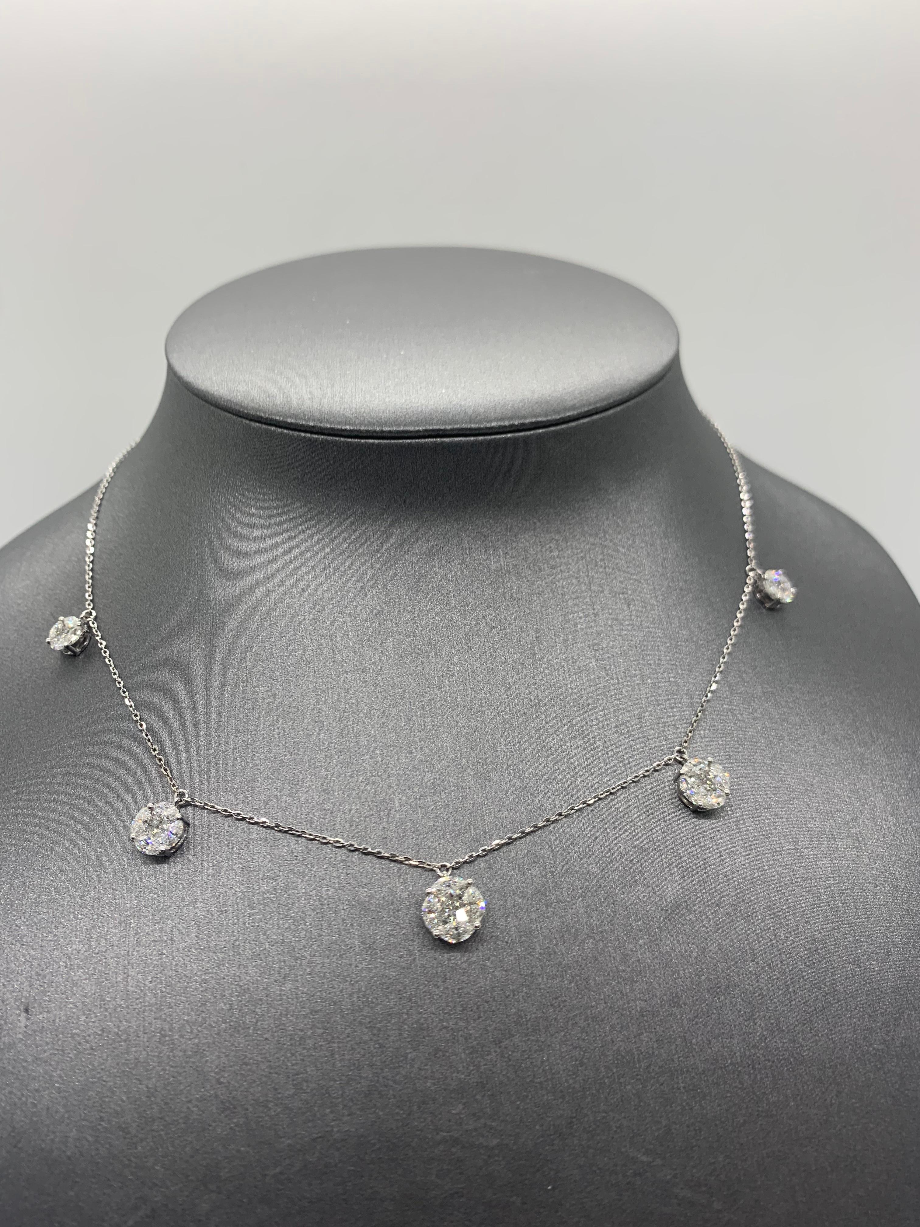 Illusion Diamant-Charm-Halskette aus 18 Karat Weißgold im Zustand „Neu“ im Angebot in Los Angeles, CA