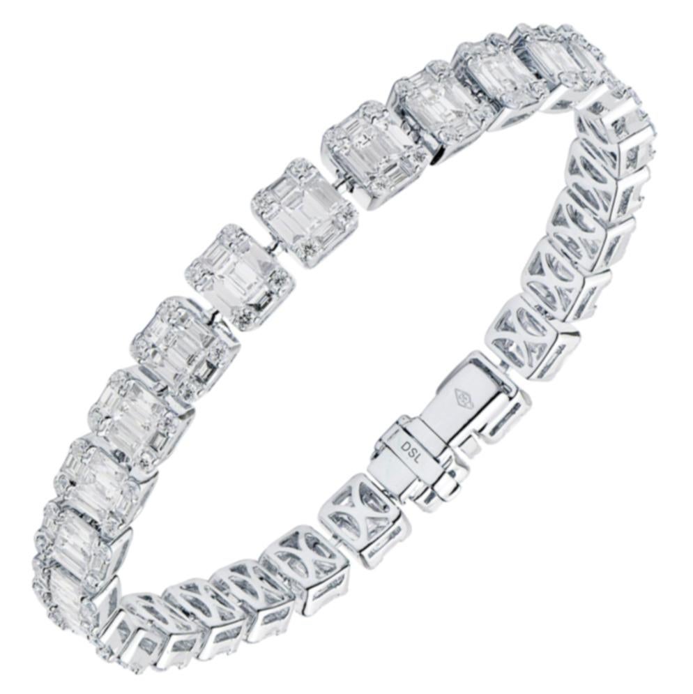 Bracelet tennis illusion en diamants et émeraudes en vente