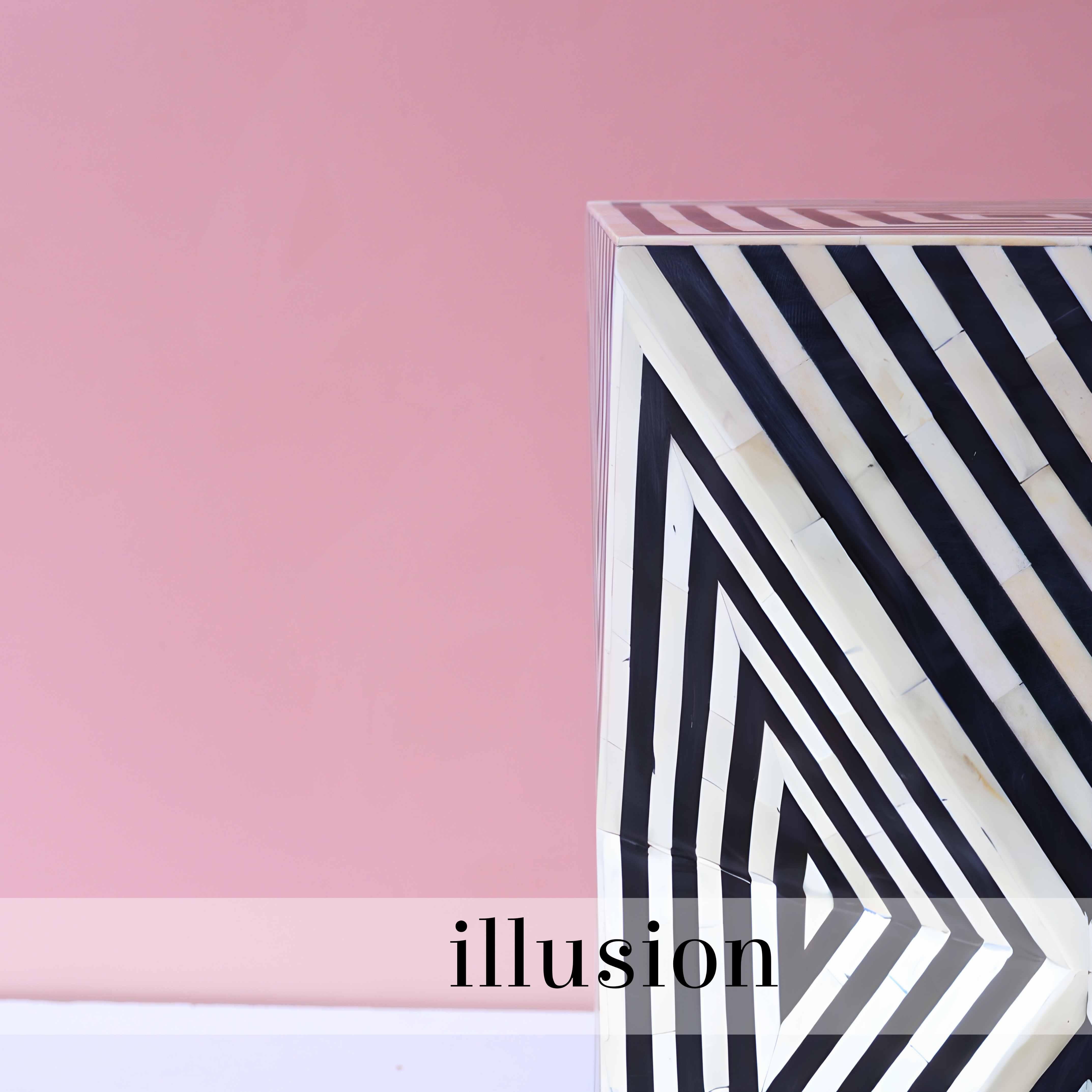 Tables d'extrémité Illusion en vente 1