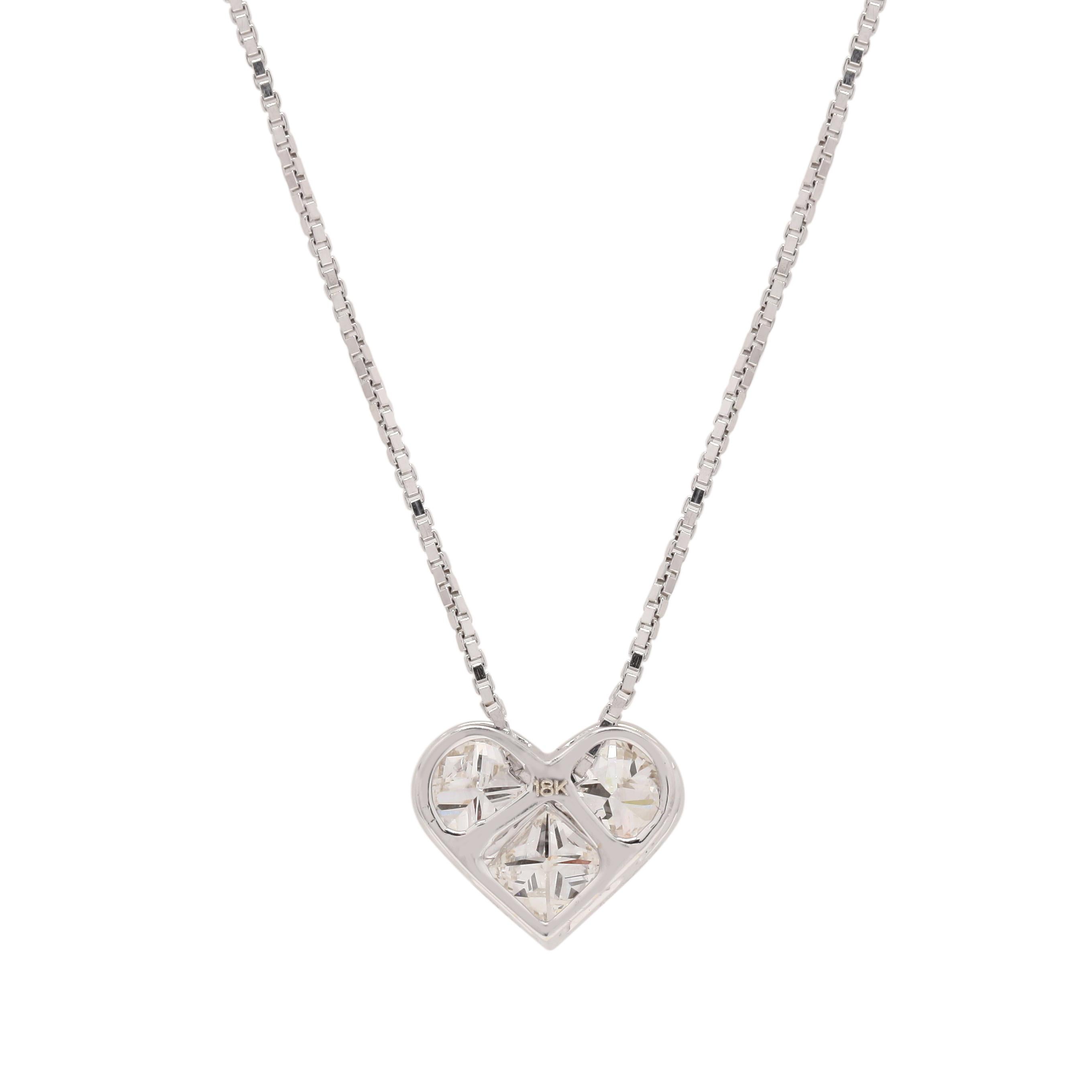 Art Nouveau Illusion Heart Shape Diamond Necklace in 18k white gold For Sale