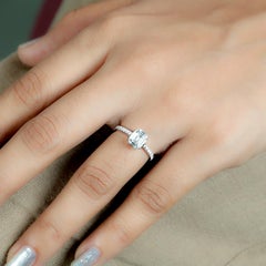 Illusion Octogen Diamond Setting with Simple Diamond  Shank In 18k White Gold
