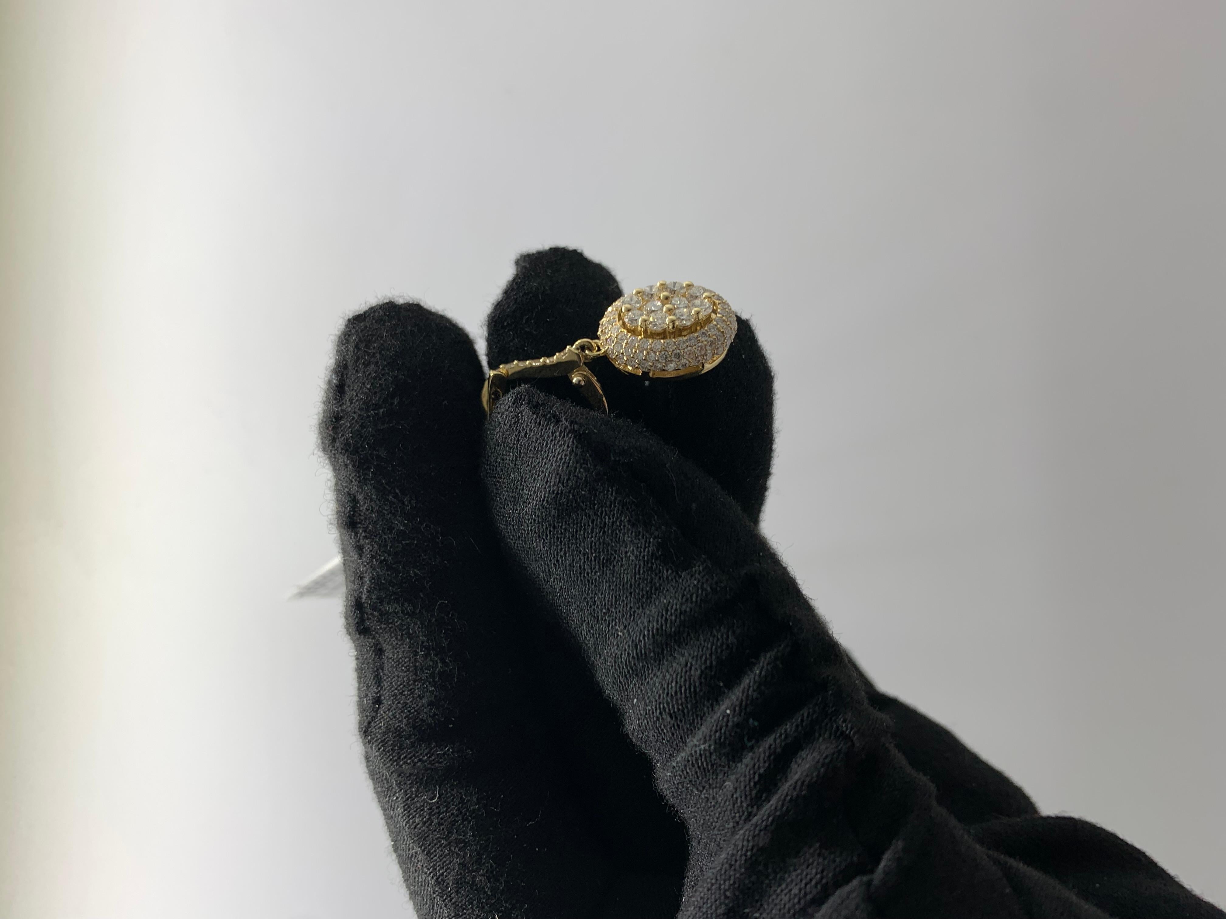 Pendientes Gota Ovalada Ilusión de Diamantes en Oro Blanco de 18 K en venta 2