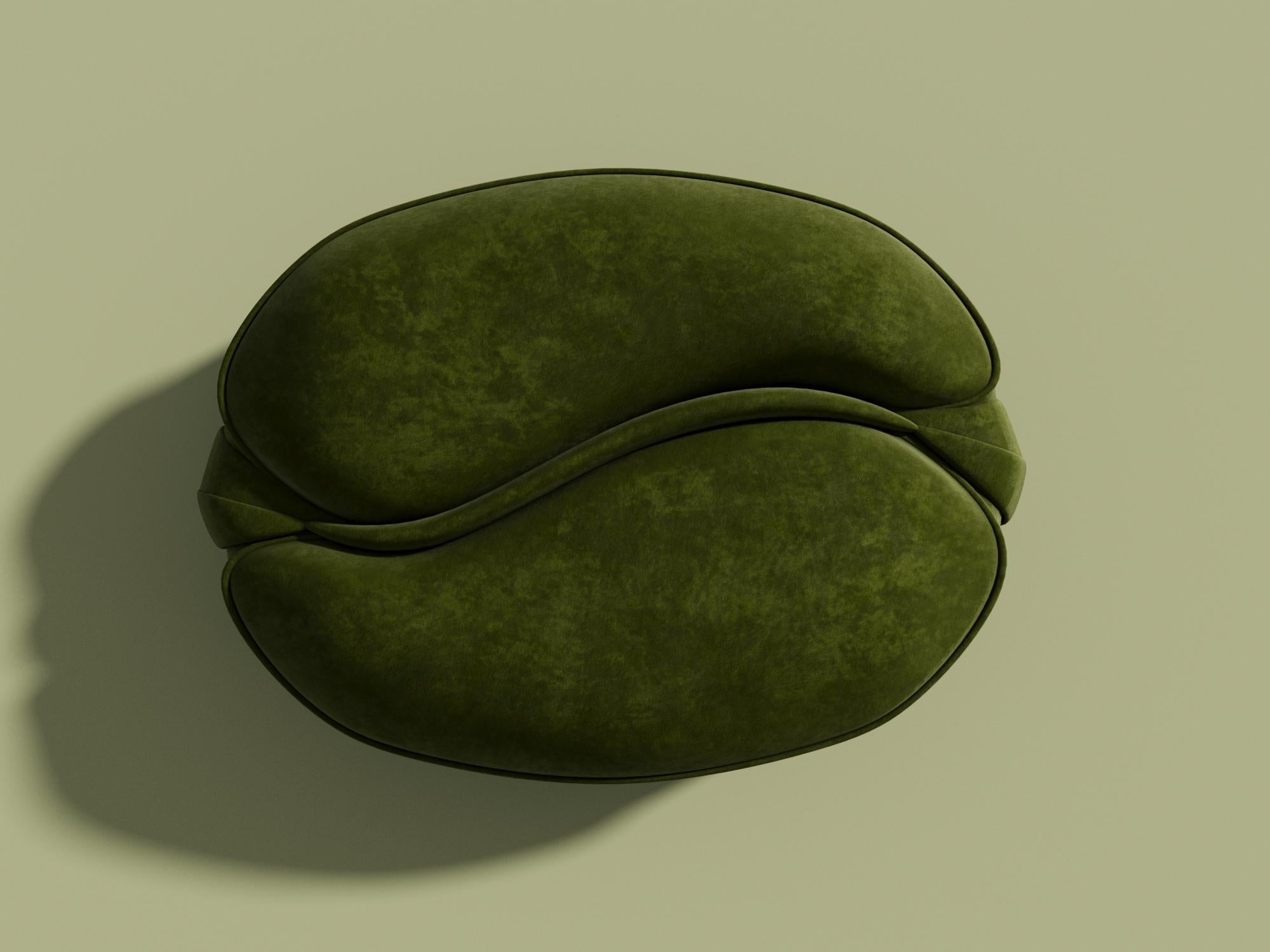 Illusion Pouf by Alexandre Ligios

Green Velvet Upholstery

47.2