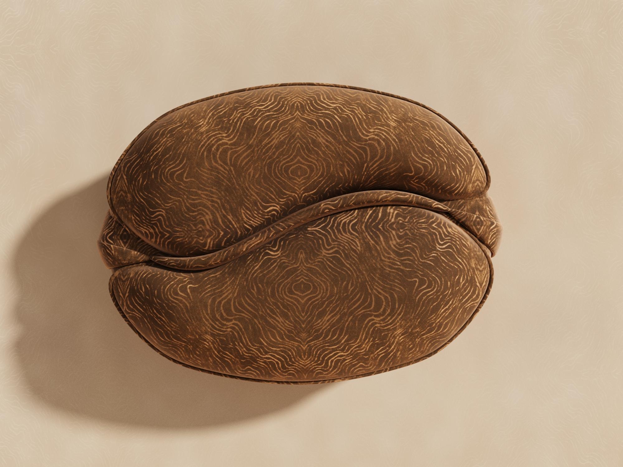 Illusion Pouf by Alexandre Ligios

Piti Upholstery

47.2