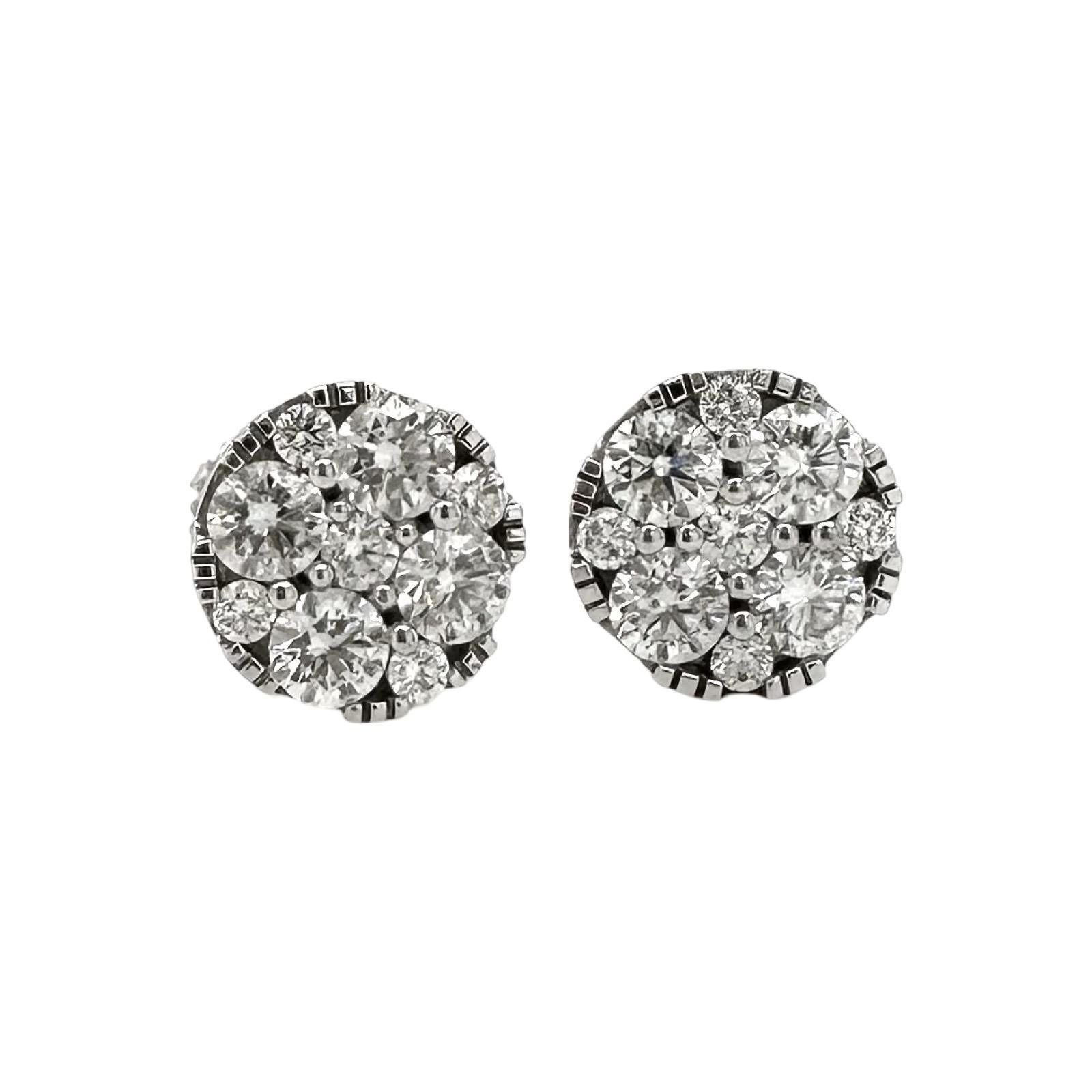 Orecchini con diamanti incastonati a illusione in oro bianco in vendita 2