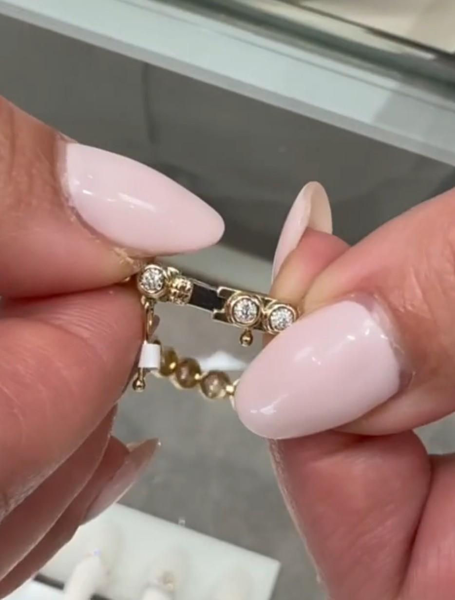 Pulsera de Tenis de Diamantes Graduados en Oro Amarillo de 14 K con Juego Ilusión en venta 1