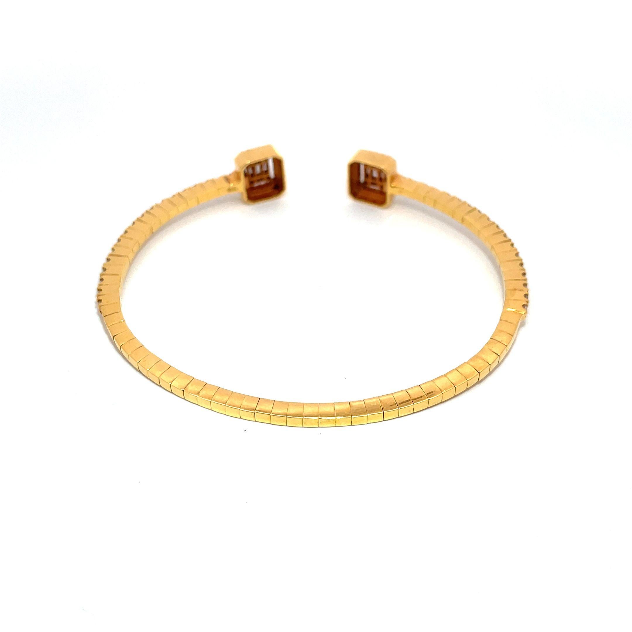 Contemporaneo Bracciale con diamanti a raggiera incastonati a illusione in oro rosa 18 carati in vendita