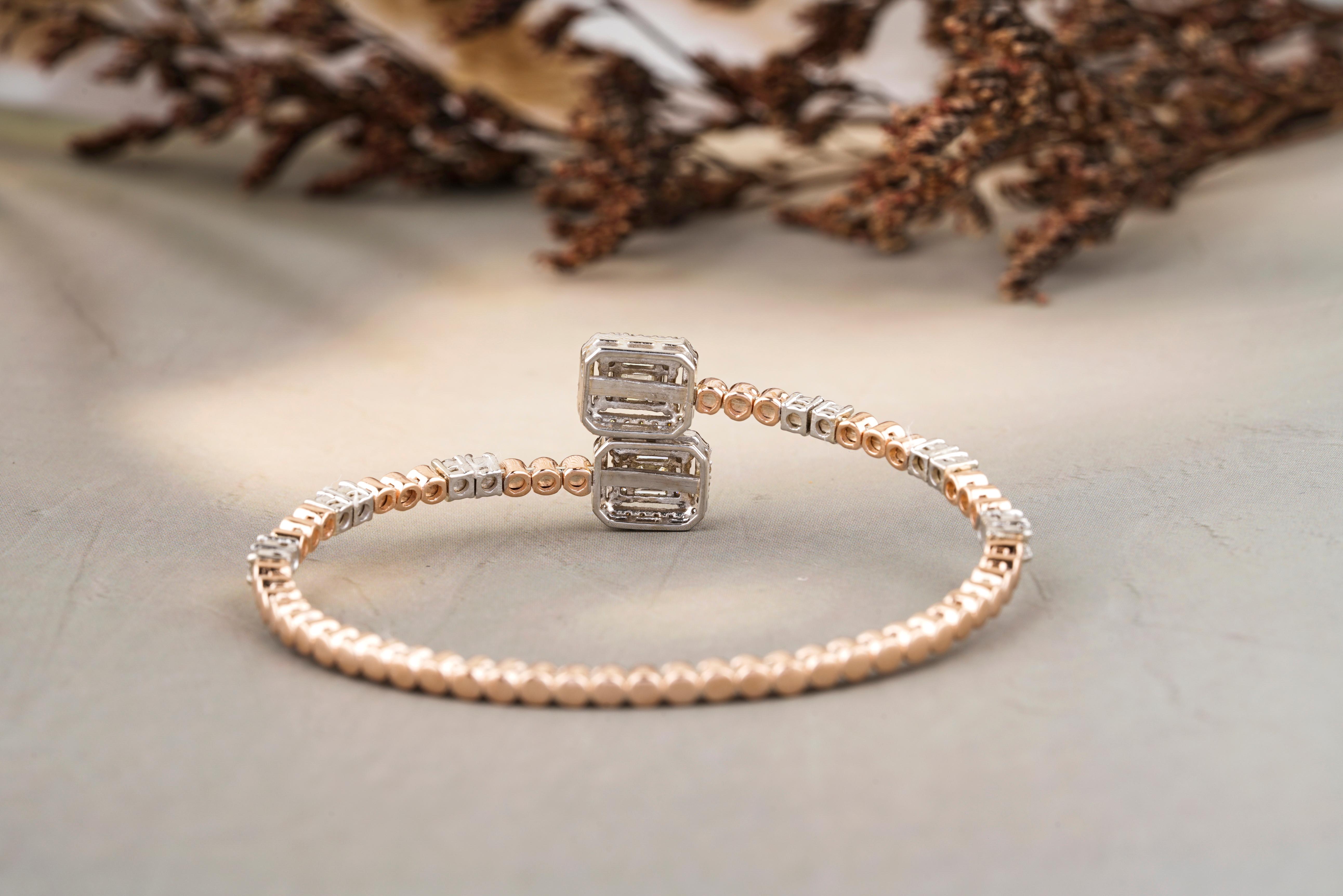 Illusion Setting Diamond Bracelet With Bubble Design Cuff in 18k Solid Gold In New Condition For Sale In New Delhi, DL