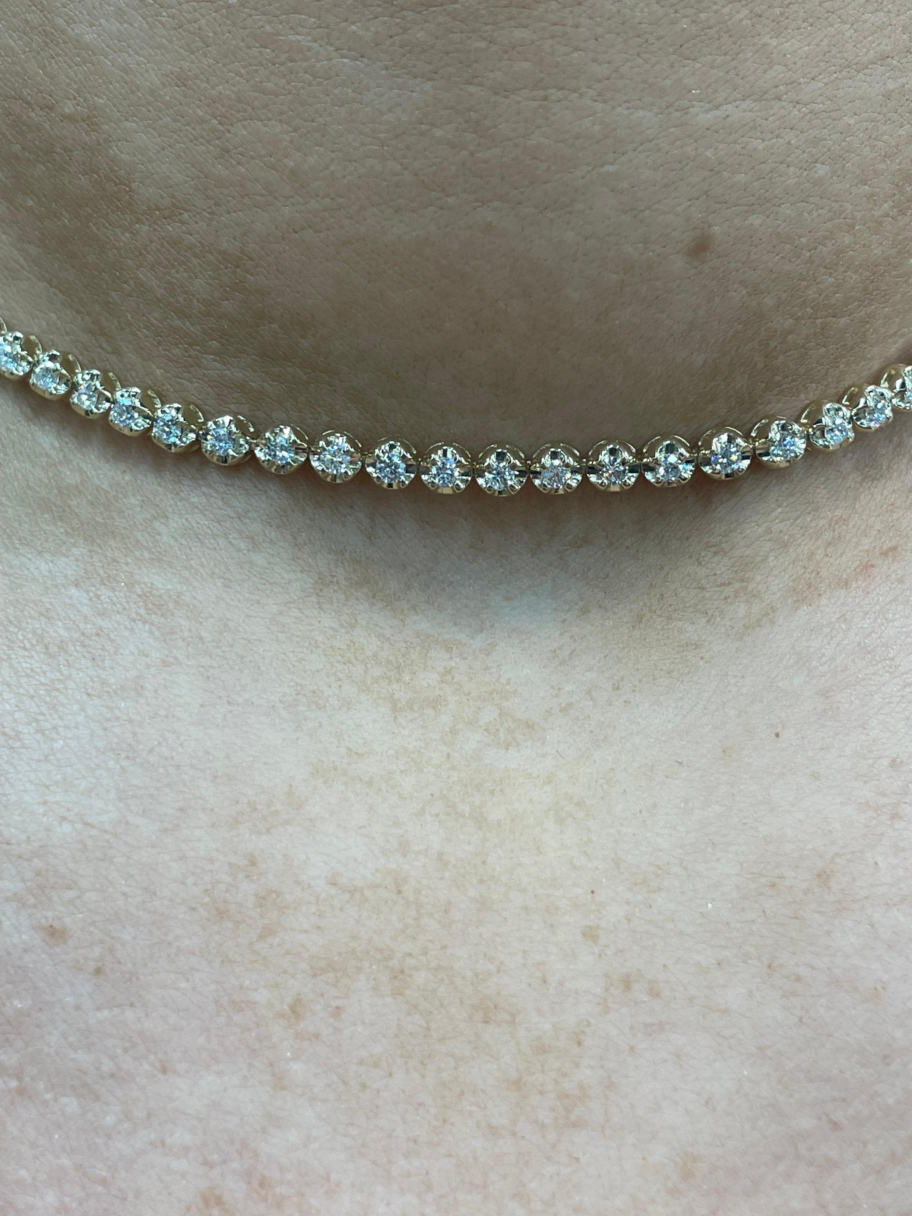 Illusion Setting Diamond Choker Necklace 2.13 Carats 14 Karat Yellow Gold In New Condition In New York, NY