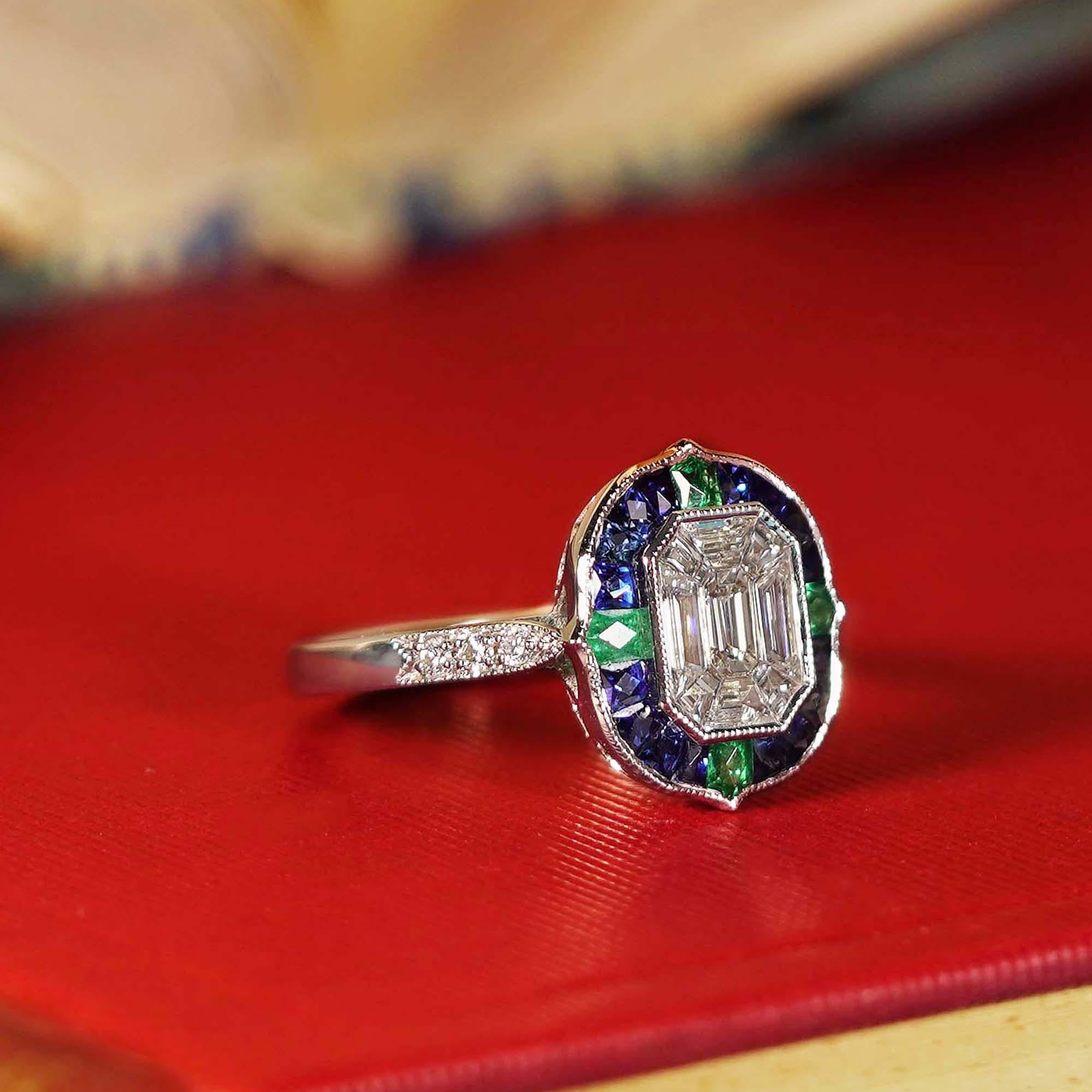 Illusion Setting Diamond Emerald Sapphire Engagement Ring in 18k White Gold In New Condition For Sale In Bangkok, TH