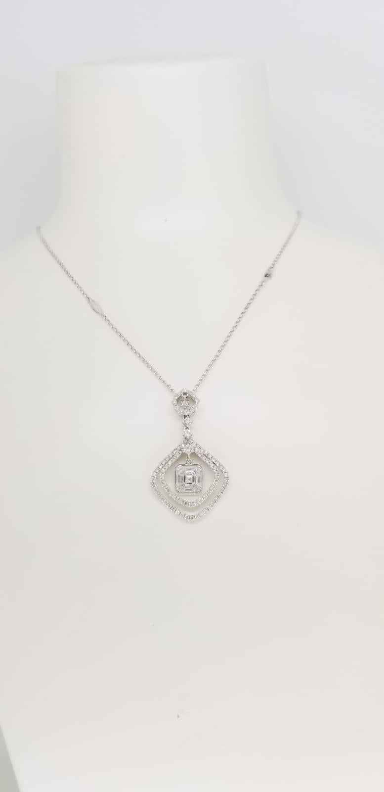 Mixed Cut Illusion Setting Diamonds Pendant Necklace in 18K White Gold For Sale