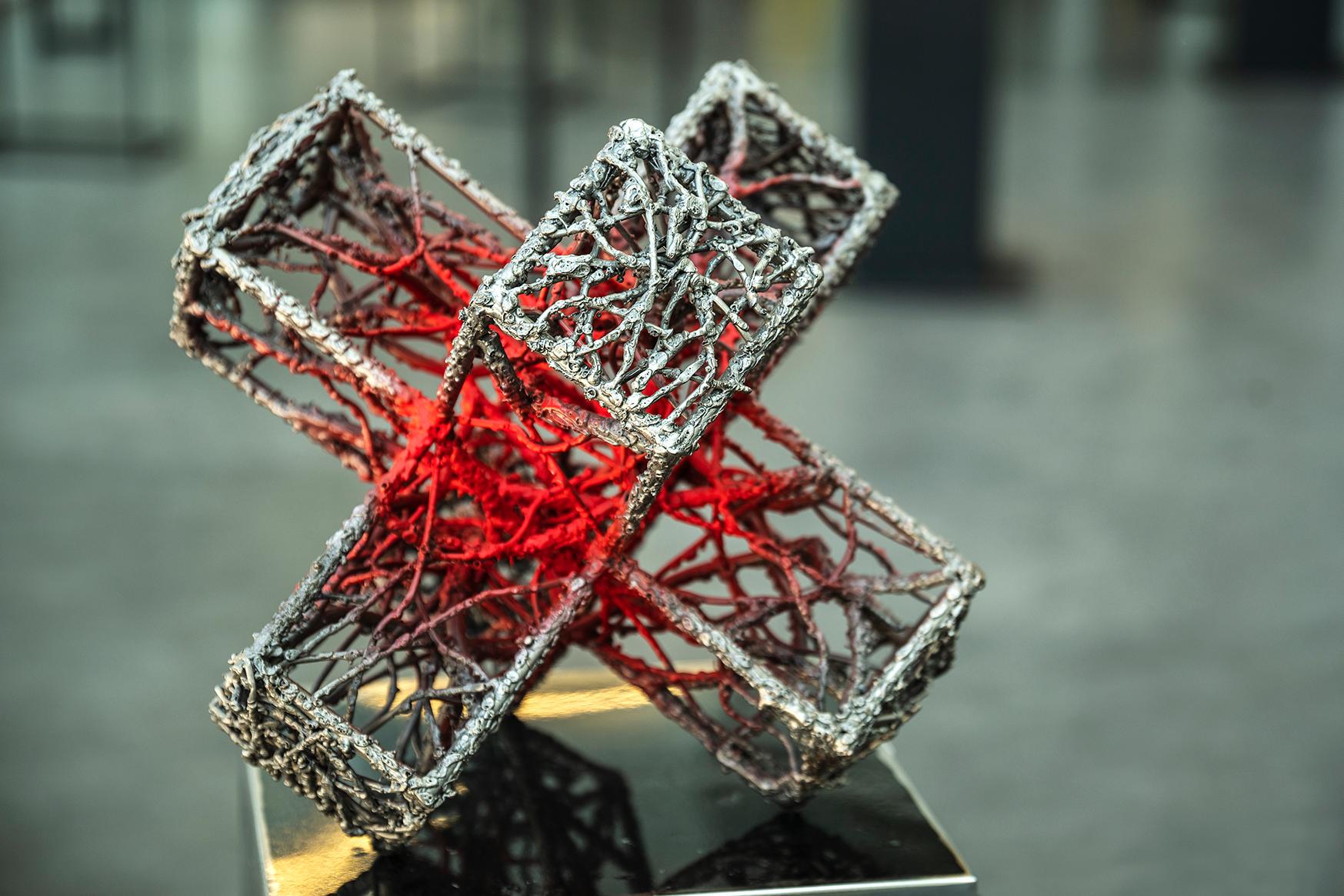 "Riccio anticarro 3" Scultura 13 x 13 x 13 in Edizione 1/1 di ILLYA TIGOIS