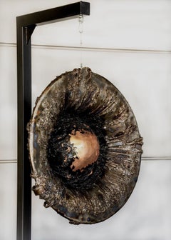 Wandskulptur „Vortex“ 39 x 39 x 8 in Ed. 1/2 von ILLYA TIGOIS, Wandskulptur