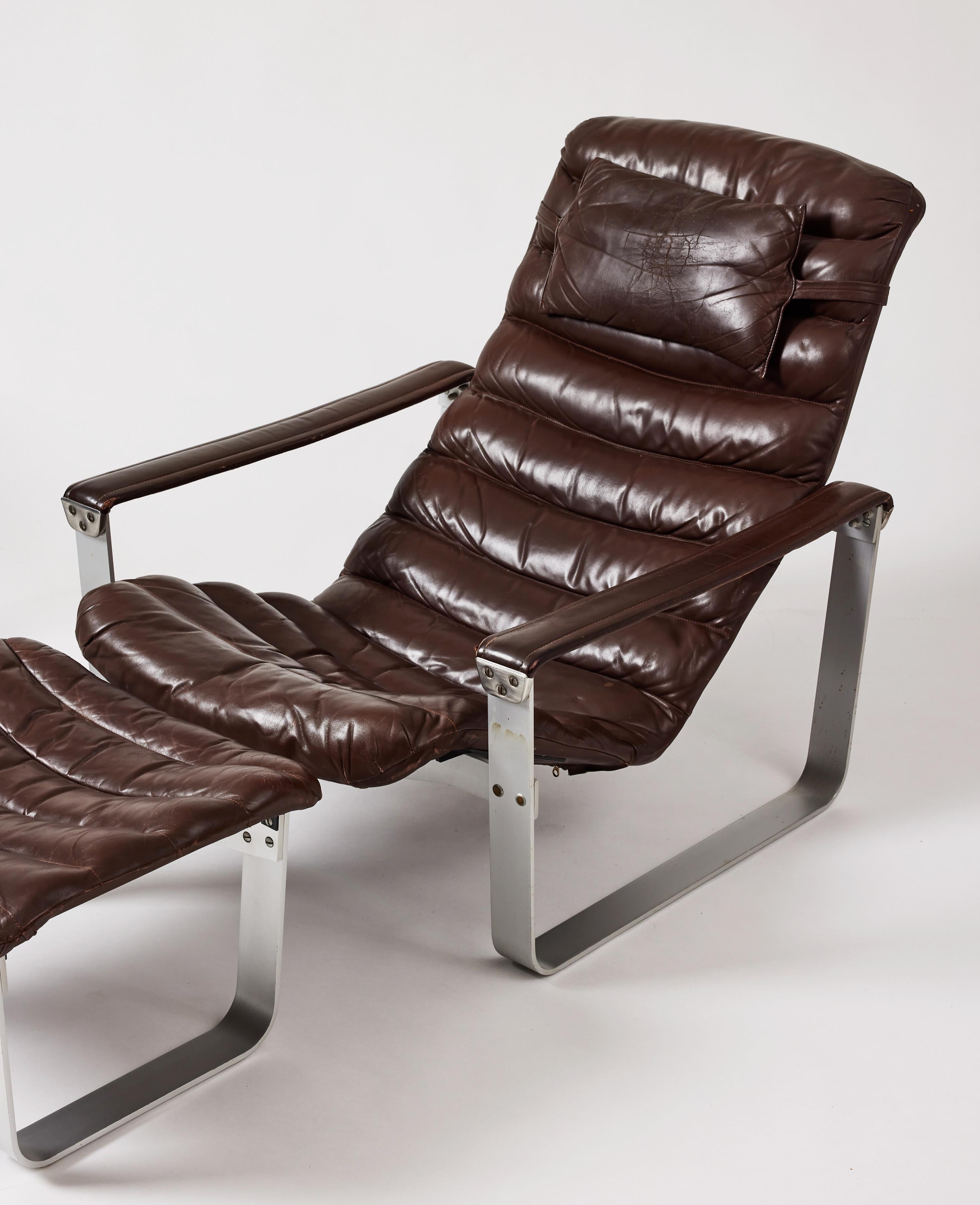 Ilmari Lappalainen armchair 'Pulka' with foot stool for Asko Oy Finland 1975 3