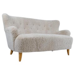 Ilmari Lappalainen Laila Sofa Modell 238 aus Schafsfell, Asko 1940er Jahre