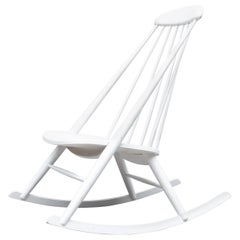 Ilmari Tapiovaara Attribué Rocking Chair laqué blanc