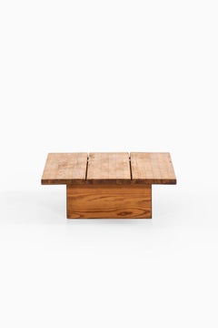 Ilmari Tapiovaara Couchtisch / Beistelltisch, hergestellt von Laukaan Puu in Finnland
