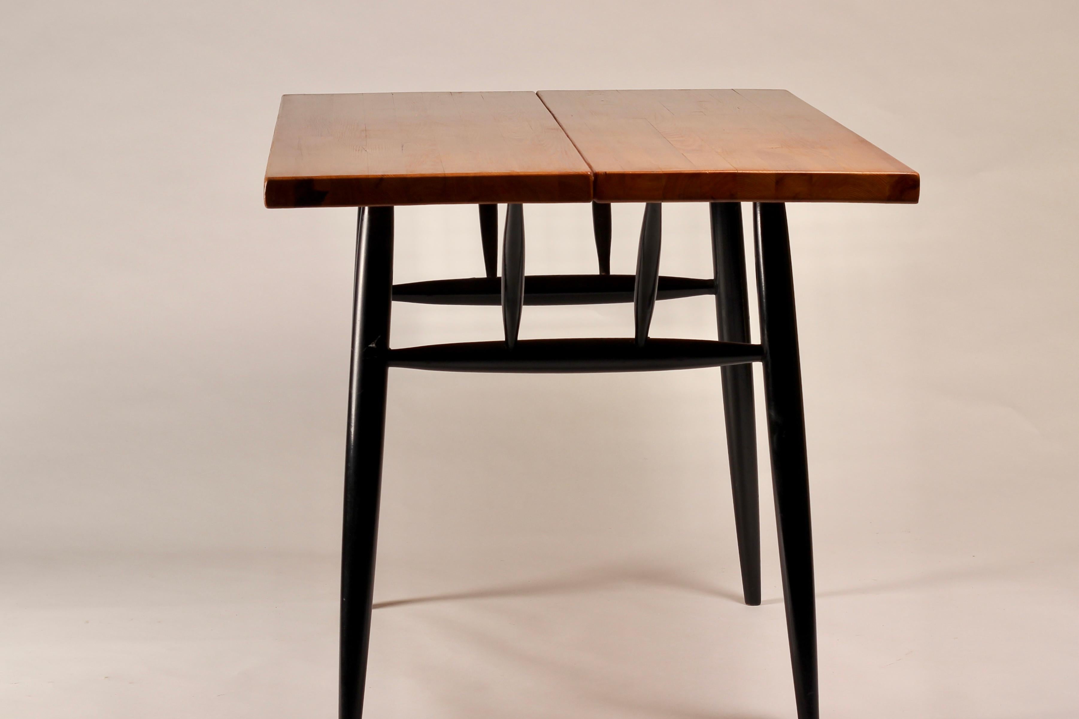 Ilmari Tapiovaara Designed Dining Room Table Made by Laukaan Puu, 1950’s For Sale 5