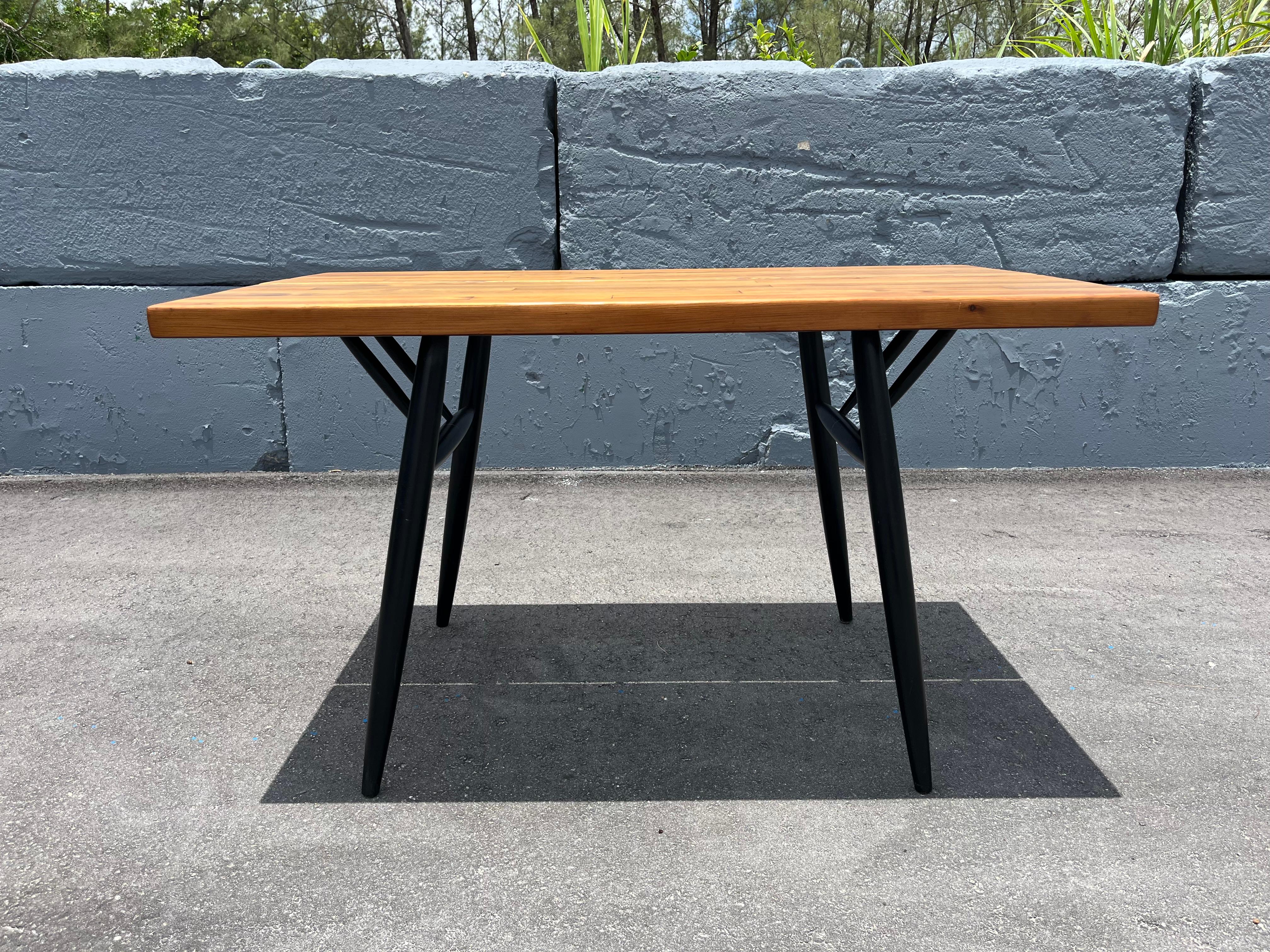 Ilmari Tapiovaara Desk or Table for Laukaan Puu For Sale 10
